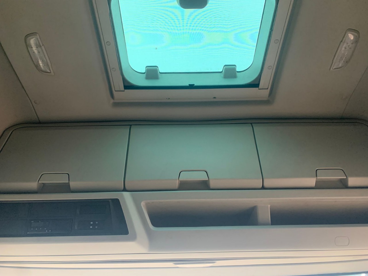 Ford F-Max 4x2 Седельный тягач 2023 г. - фото 8