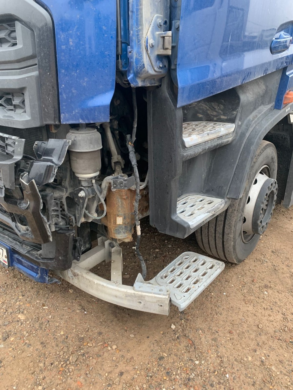 Ford F-Max 4x2 Седельный тягач 2023 г. - фото 16