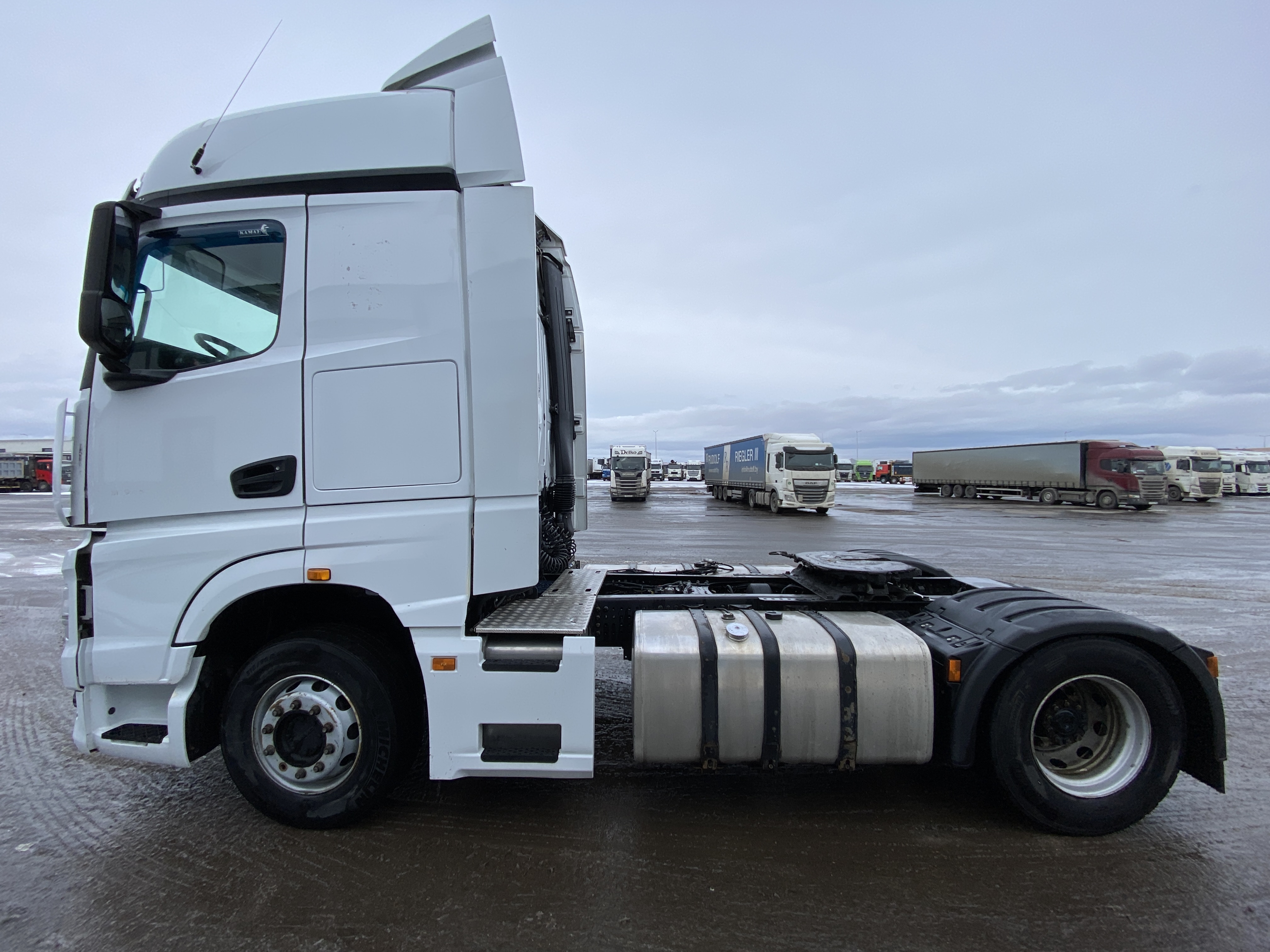 КамАЗ 54901 4x2 Седельный тягач 2022 г. - фото 3