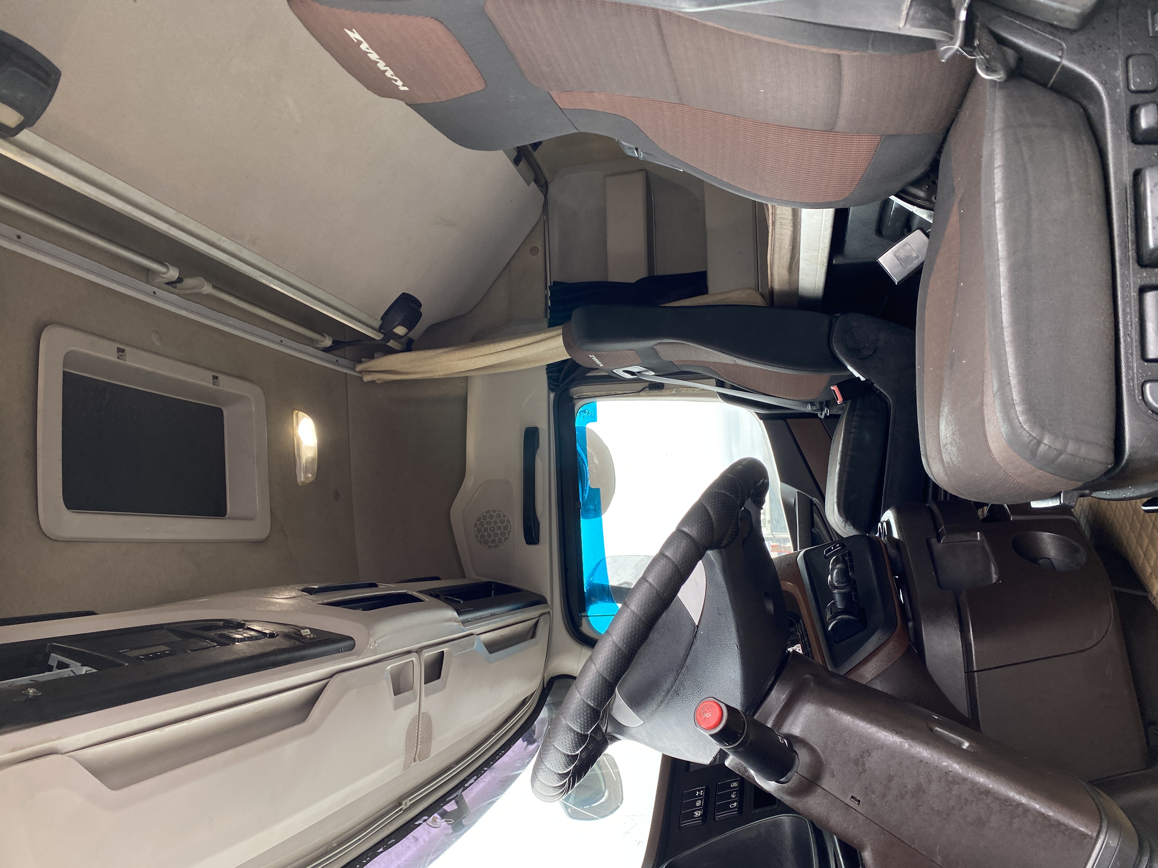 КамАЗ 54901 4x2 Седельный тягач 2022 г. - фото 8