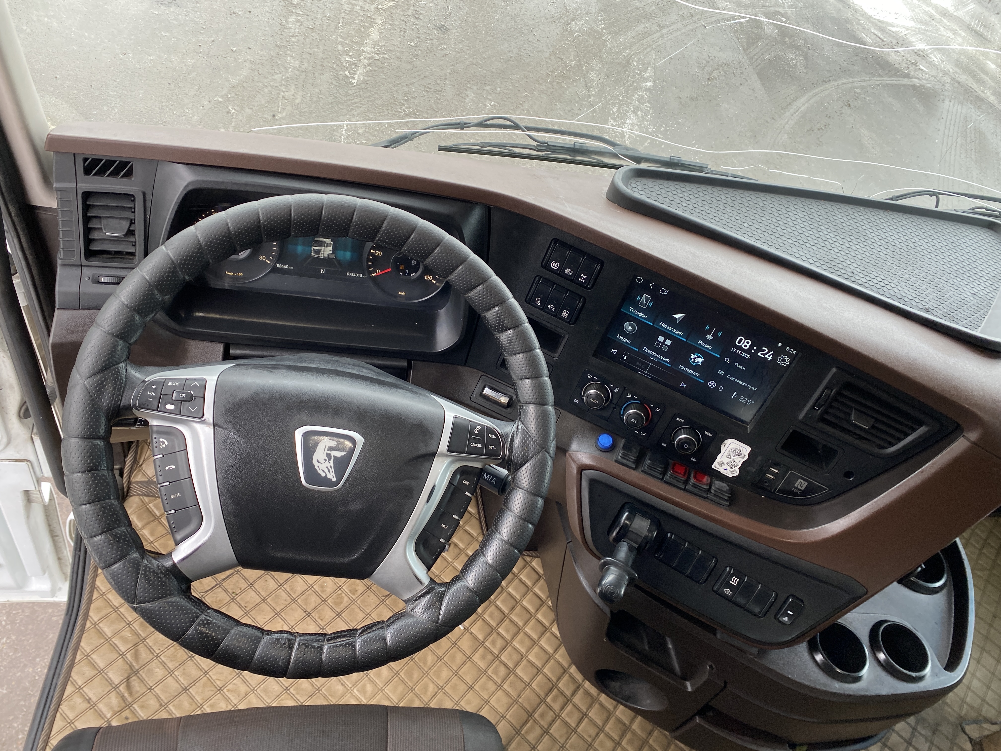 КамАЗ 54901 4x2 Седельный тягач 2022 г. - фото 11