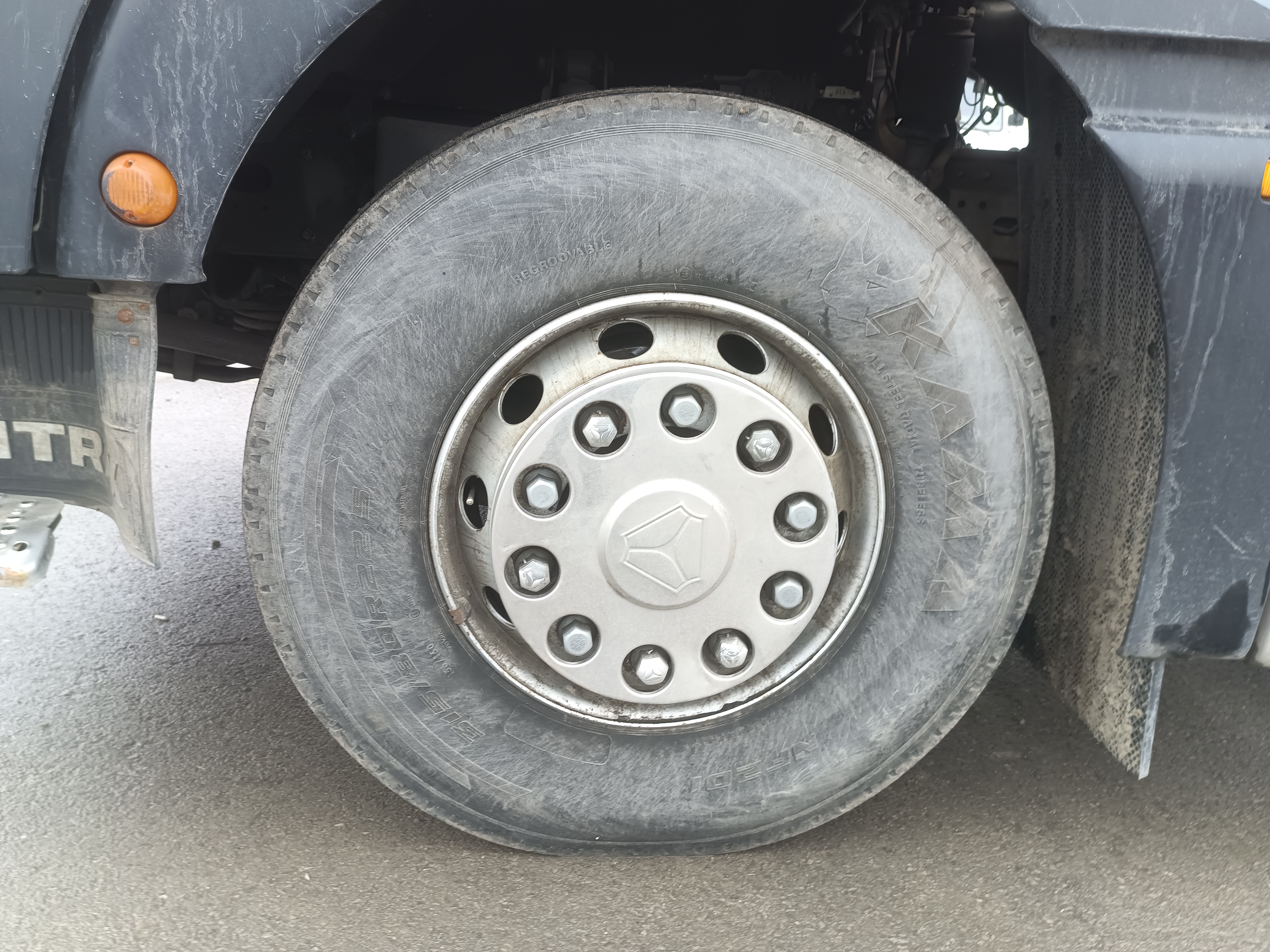 SITRAK C7H 4x2 Седельный тягач 2023 г. - фото 14