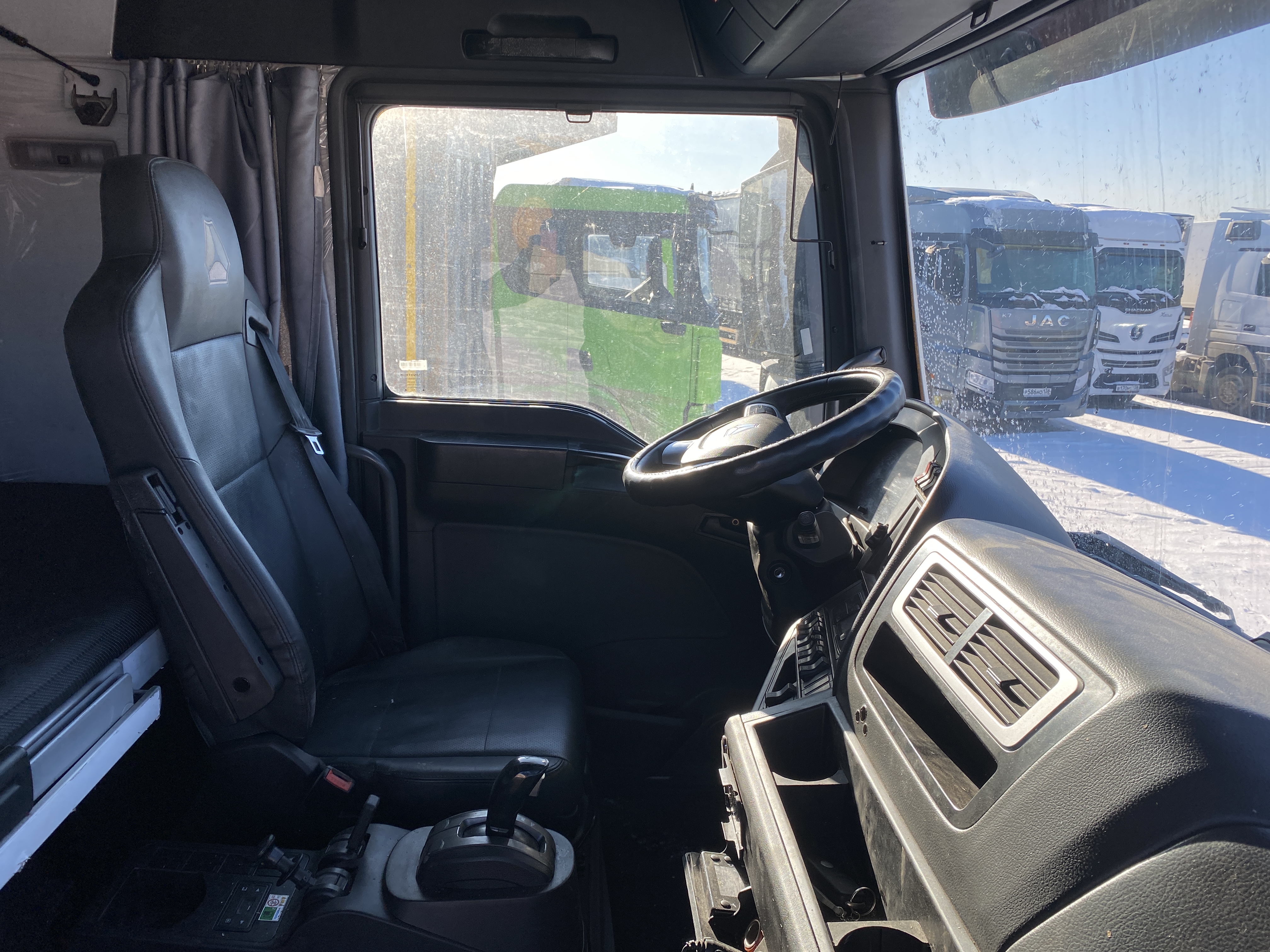 SITRAK C7H 4x2 Седельный тягач 2023 г. - фото 7