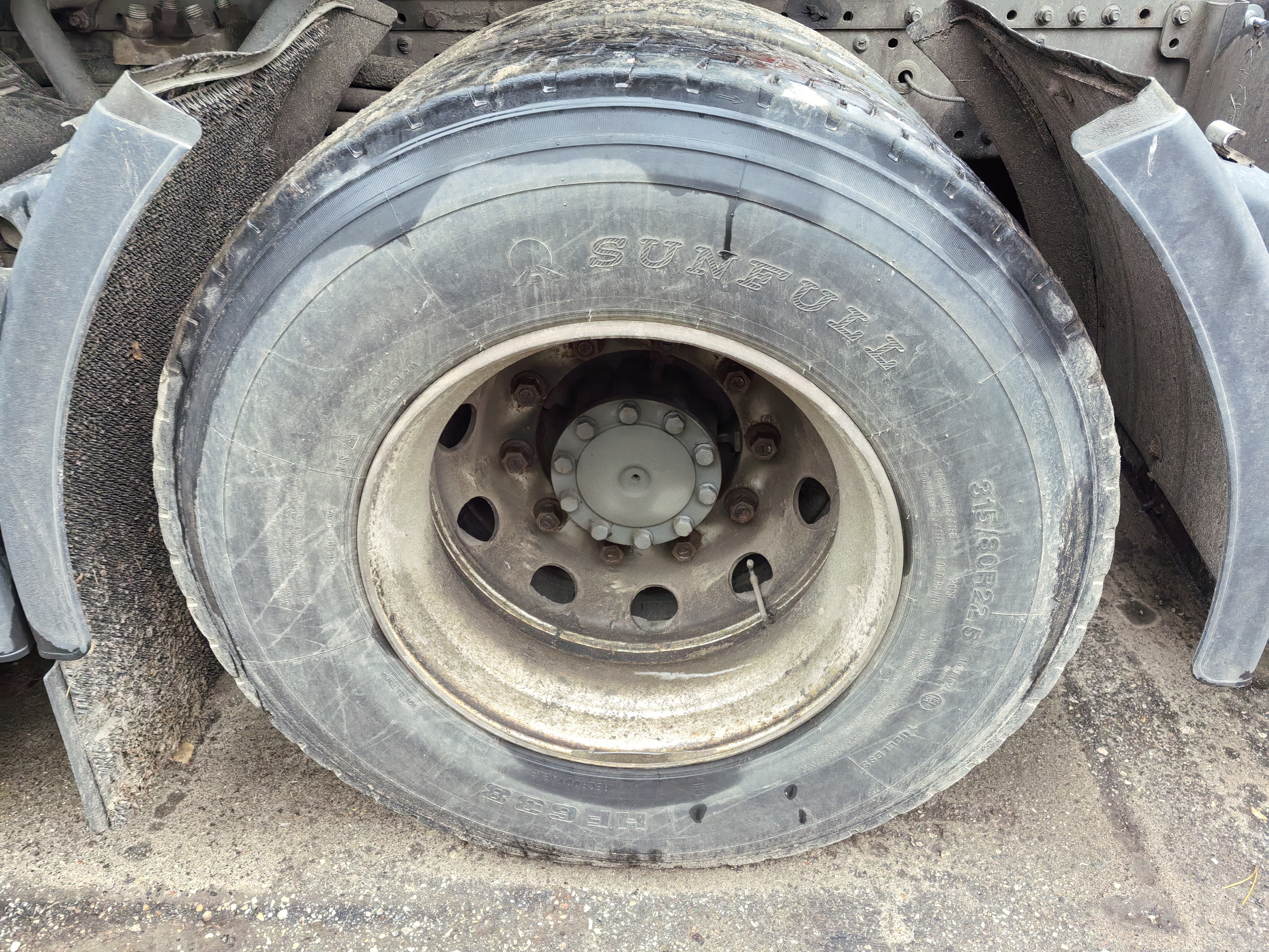 SITRAK C7H 6x4 Седельный тягач 2023 г. - фото 14