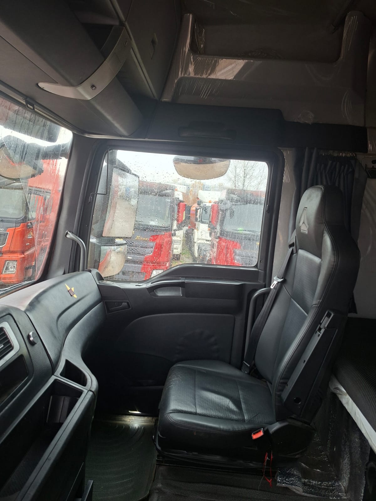 SITRAK C7H 4x2 Седельный тягач 2023 г. - фото 8