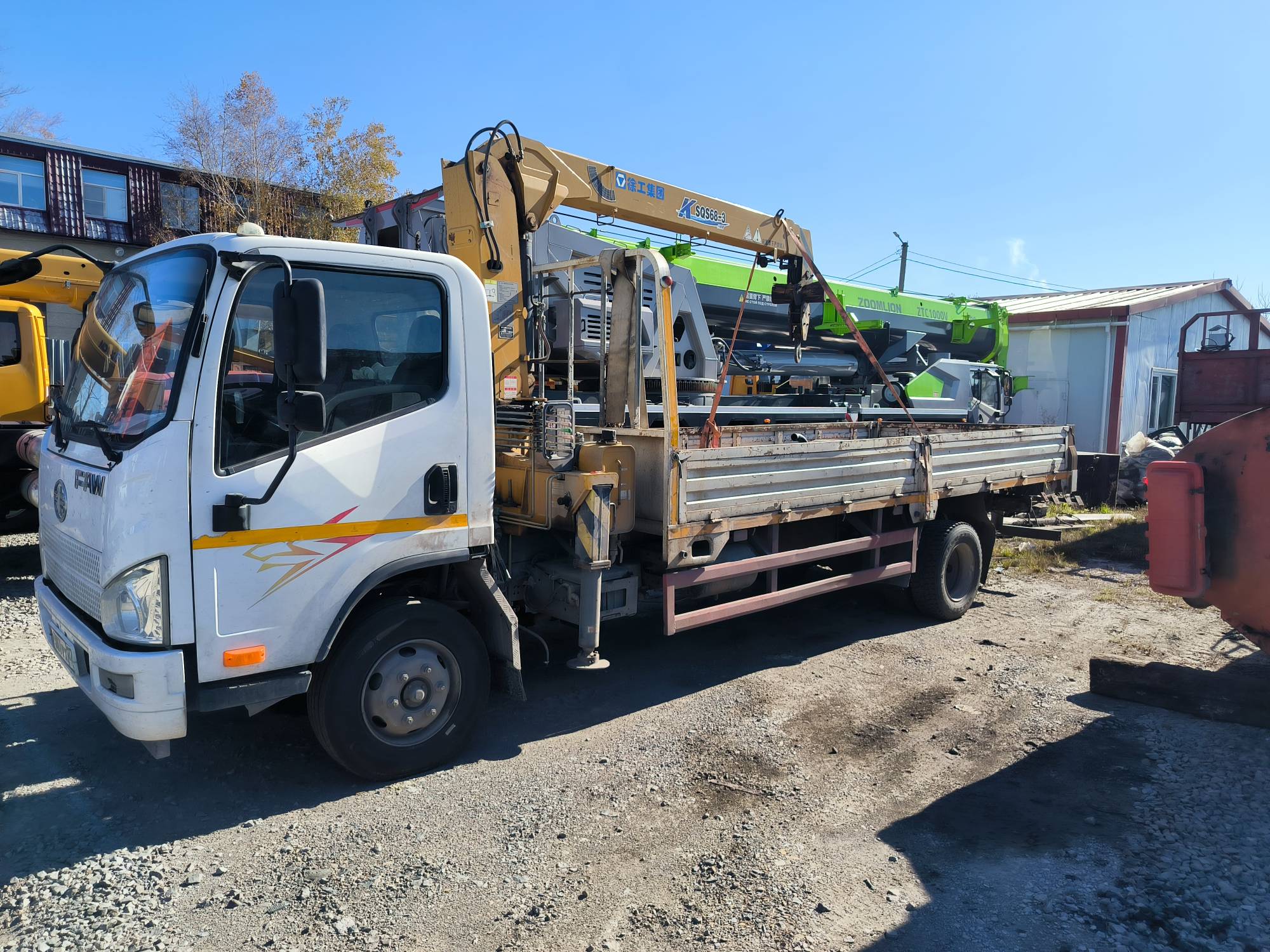 FAW CA5066 4x2 Бортовой с КМУ 2019 г. - фото 3