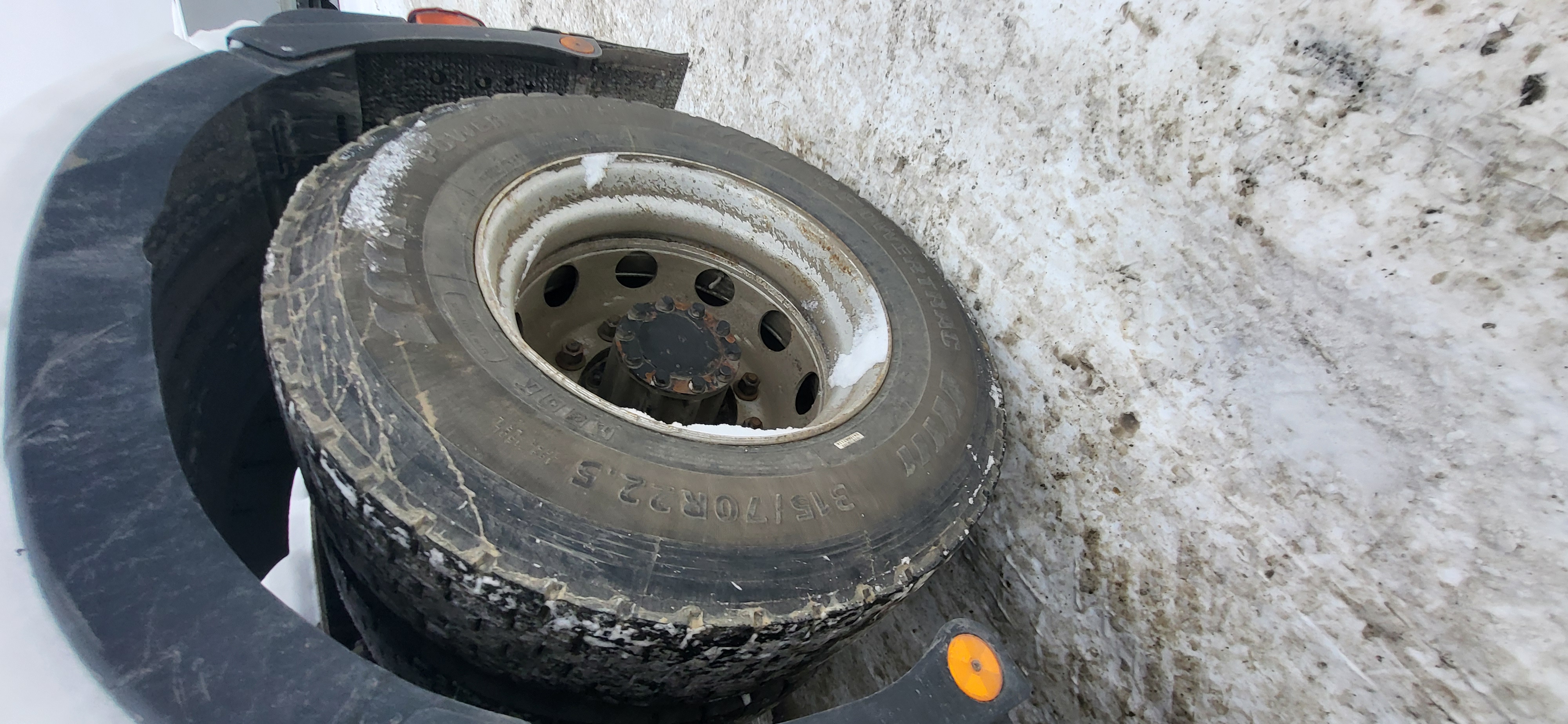 Foton AUMAN 4x2 Седельный тягач 2023 г. - фото 18