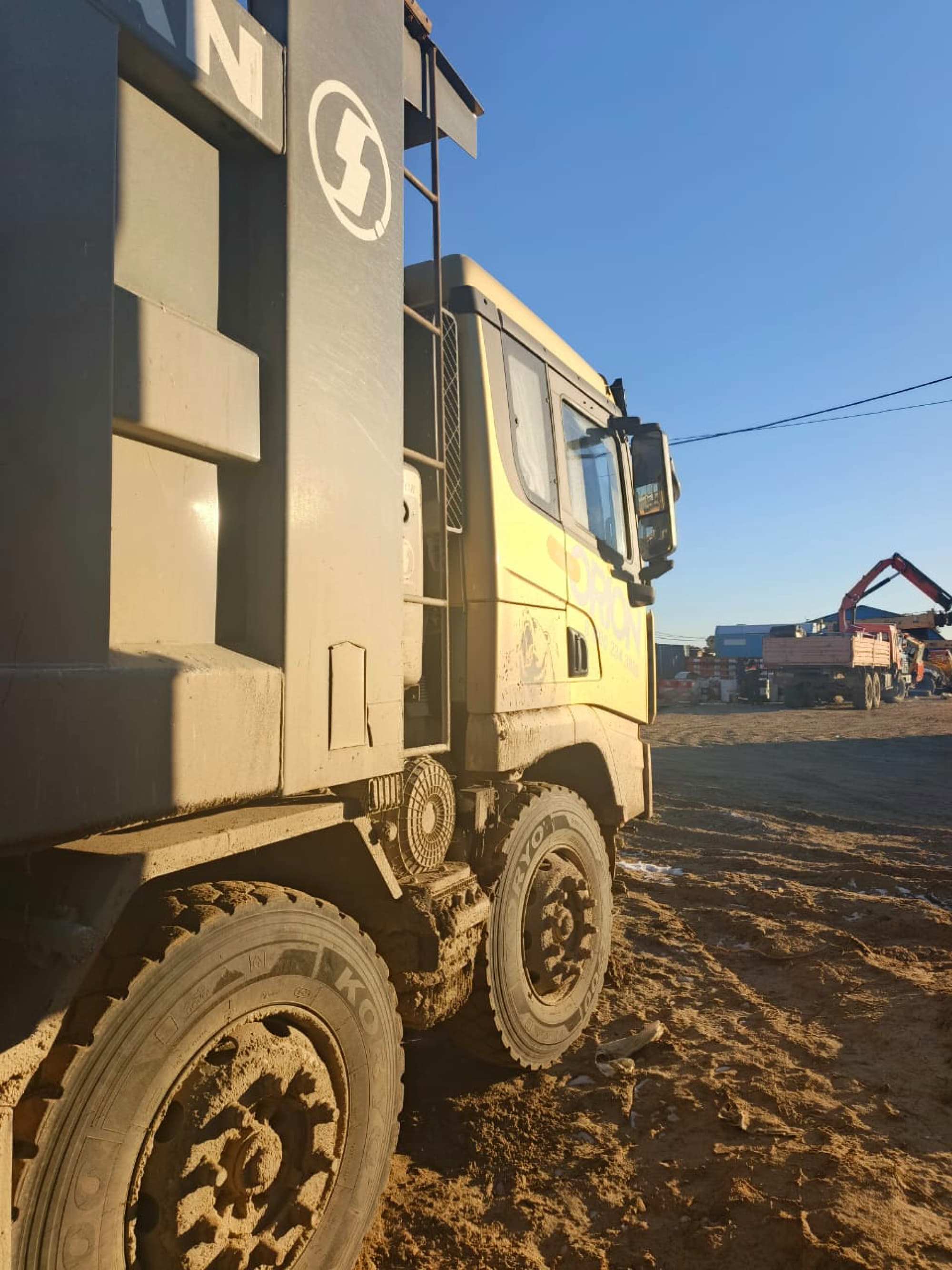 Shacman (Shaanxi) SX* 8x4 Самосвал 2022 г. - фото 4