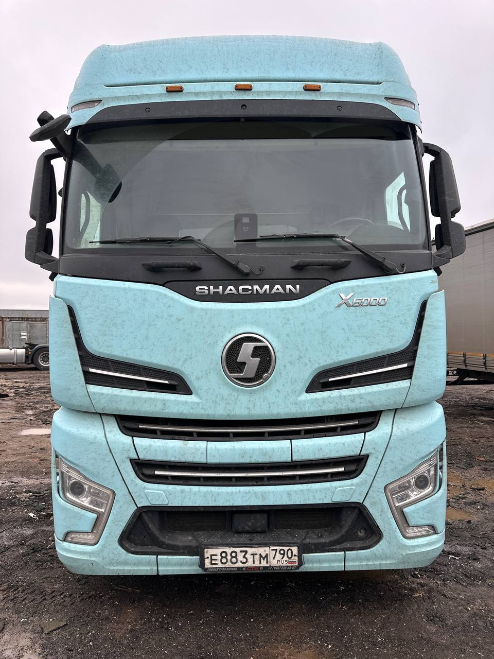 Shacman (Shaanxi) SX* 4x2 Седельный тягач 2023 г.