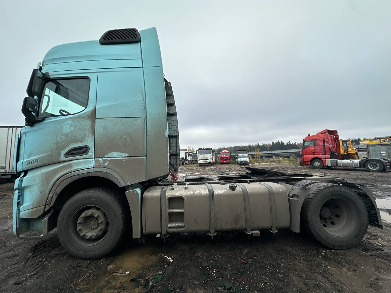 Shacman (Shaanxi) SX* 4x2 Седельный тягач 2023 г. - фото 5