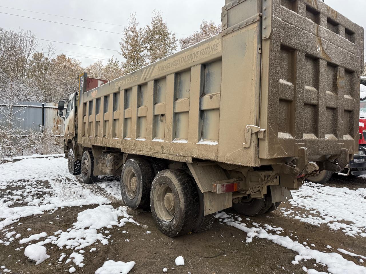 FAW J6 8x4 Самосвал 2022 г. - фото 3