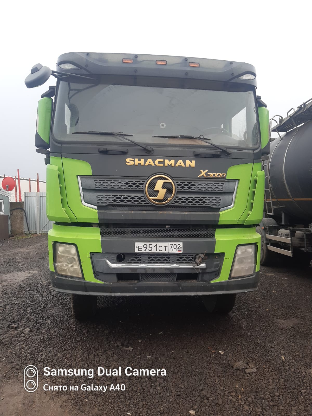 Shacman (Shaanxi) SX* 6x6 Седельный тягач 2022 г.