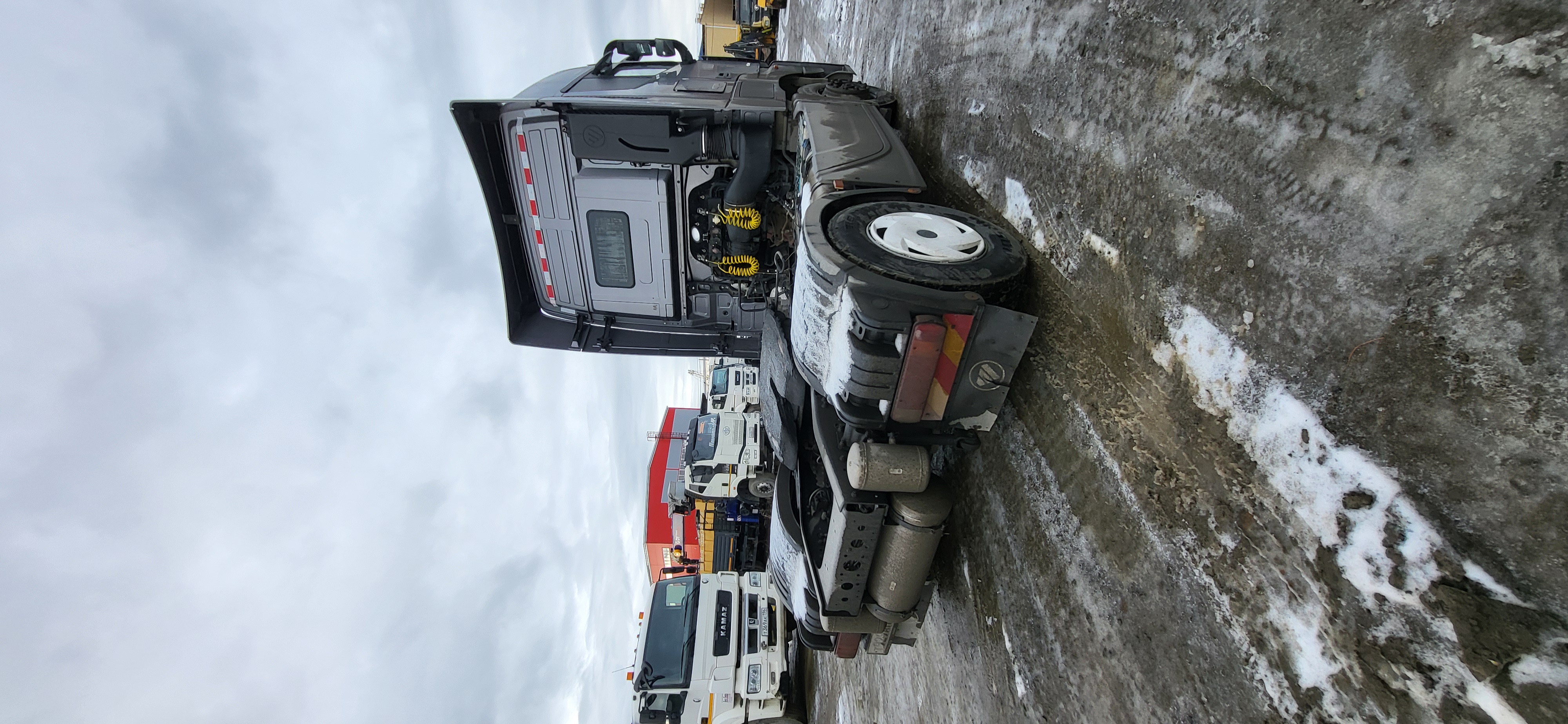 Foton AUMAN 4x2 Седельный тягач 2023 г. - фото 9