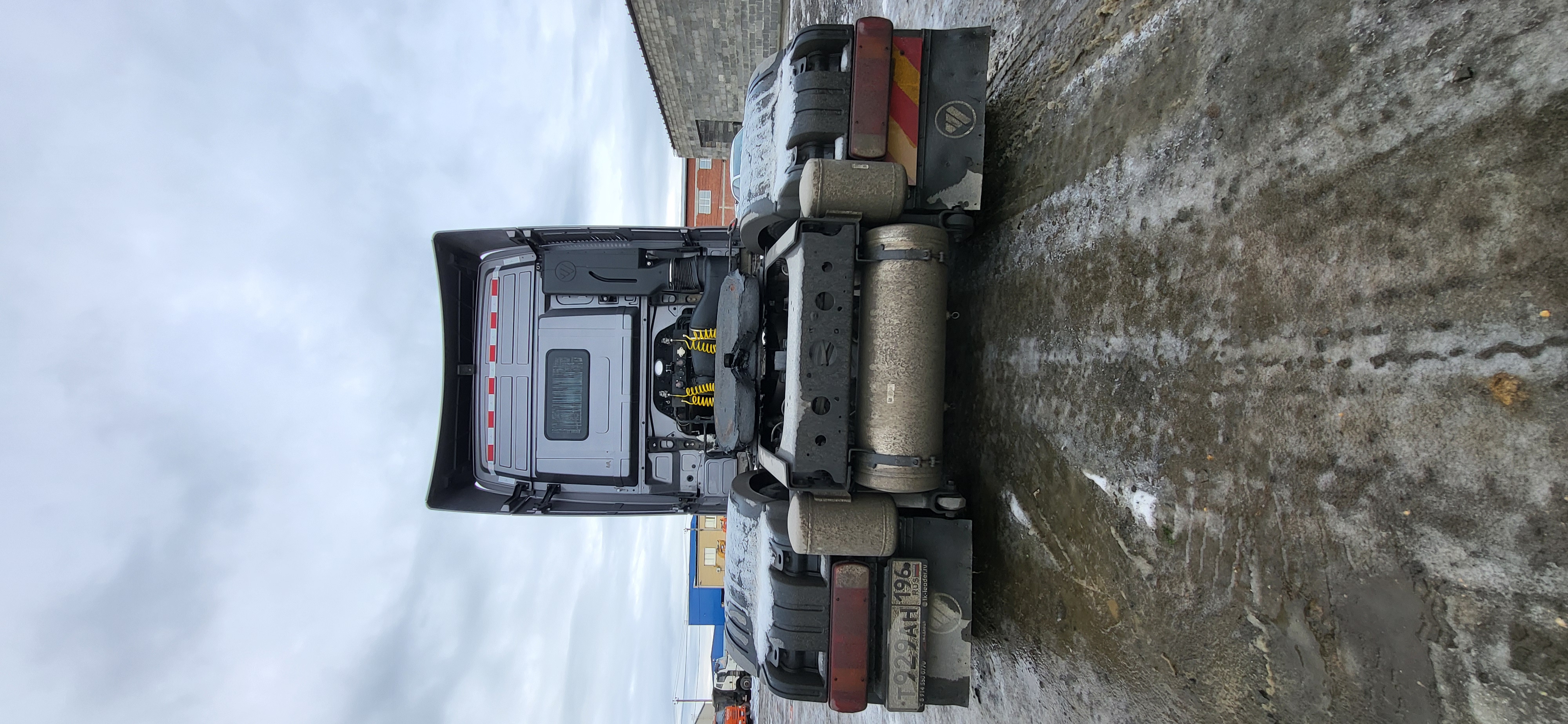 Foton AUMAN 4x2 Седельный тягач 2023 г. - фото 10