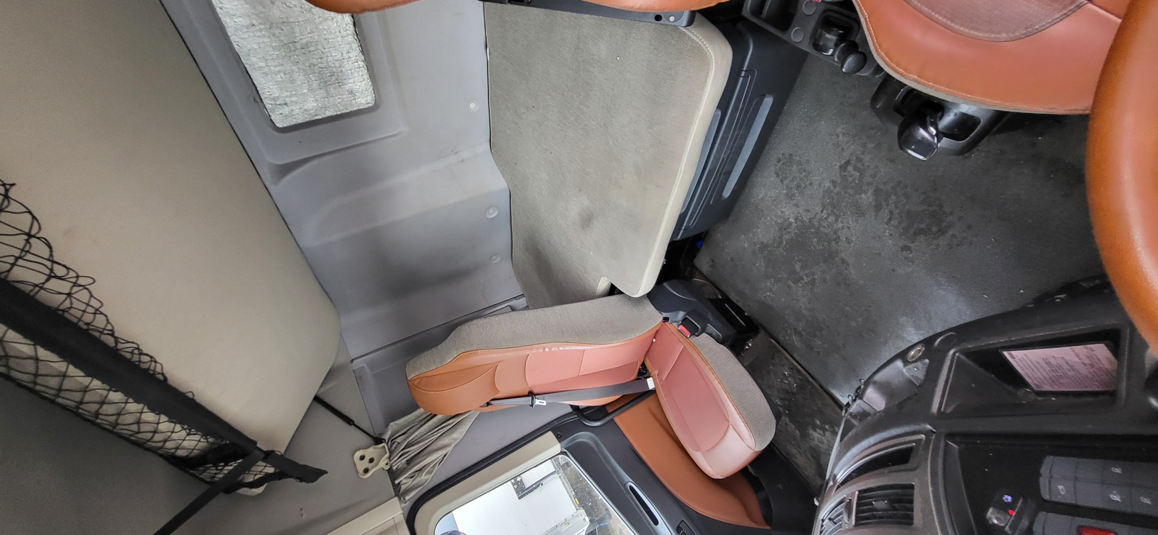 Foton AUMAN 4x2 Седельный тягач 2023 г. - фото 15