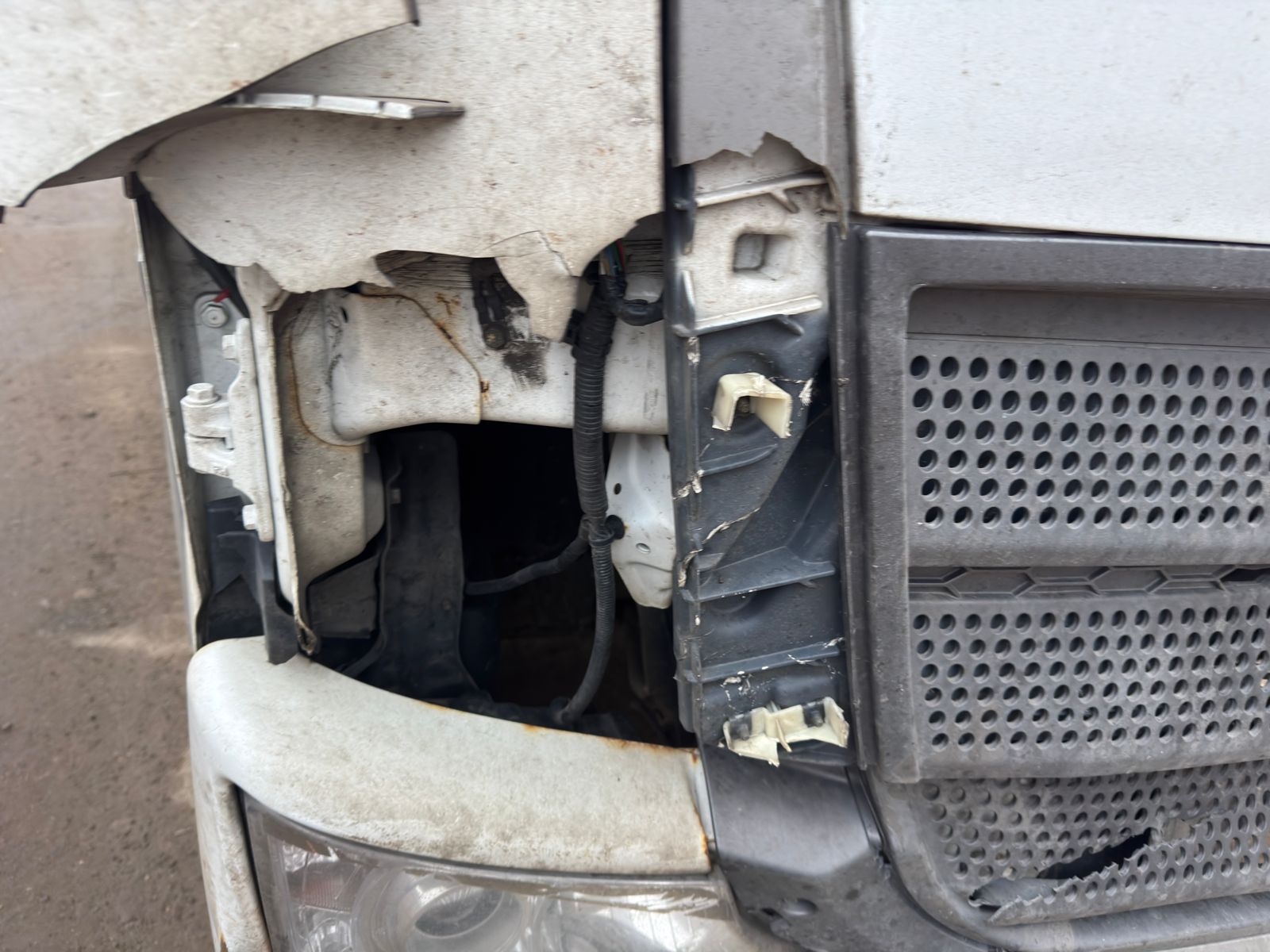 Foton AUMAN 4x2 Бортовой (Евроборт) 2024 г. - фото 16