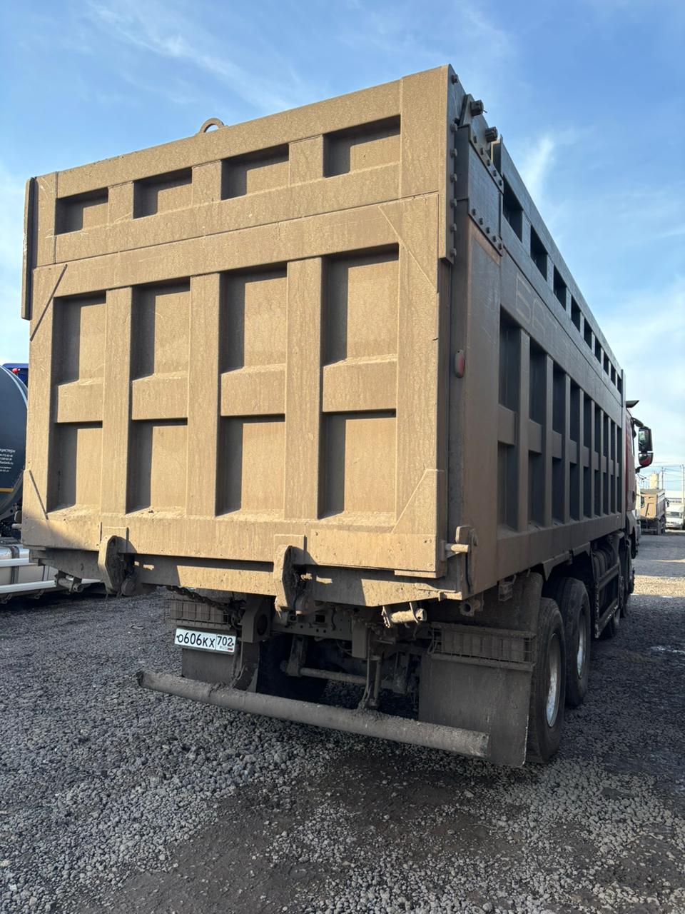 SITRAK C7H 8x4 Самосвал 2024 г. - фото 5