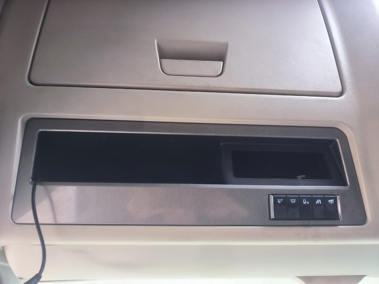 FAW J7 4x2 Седельный тягач 2023 г. - фото 12