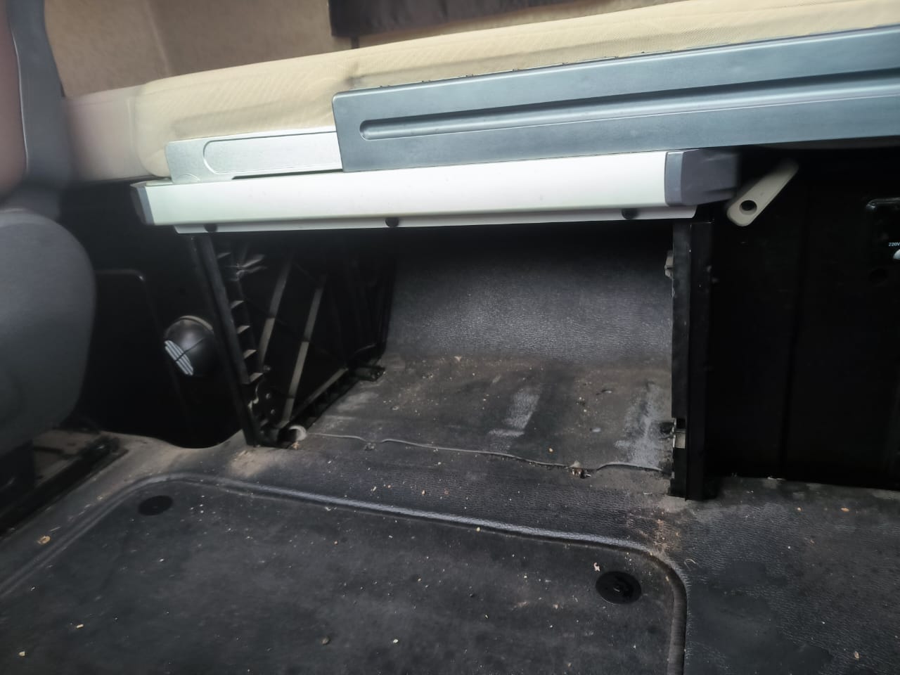 FAW J7 4x2 Седельный тягач 2023 г. - фото 13