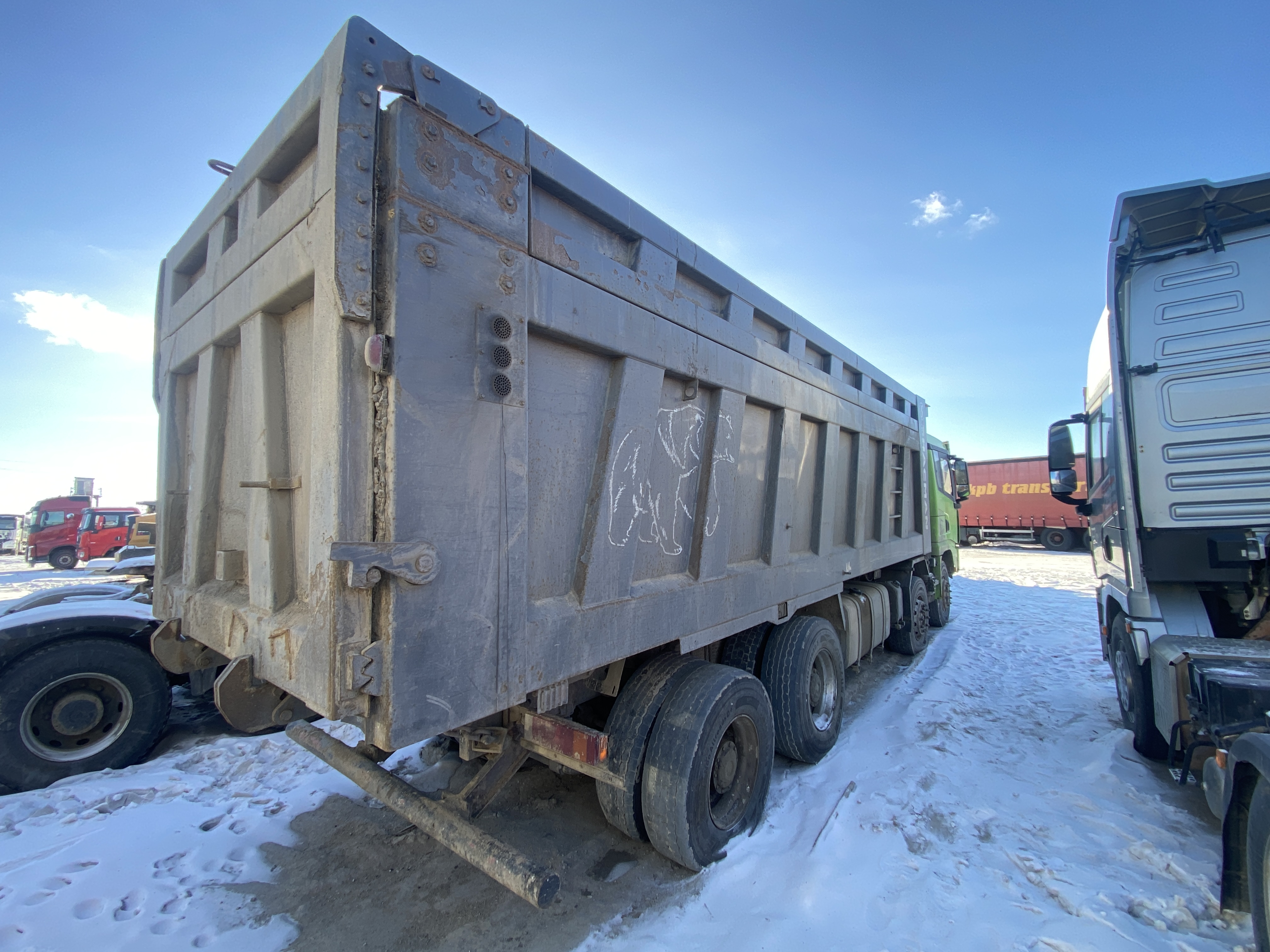 Shacman (Shaanxi) SX* 8x4 Самосвал 2023 г. - фото 4