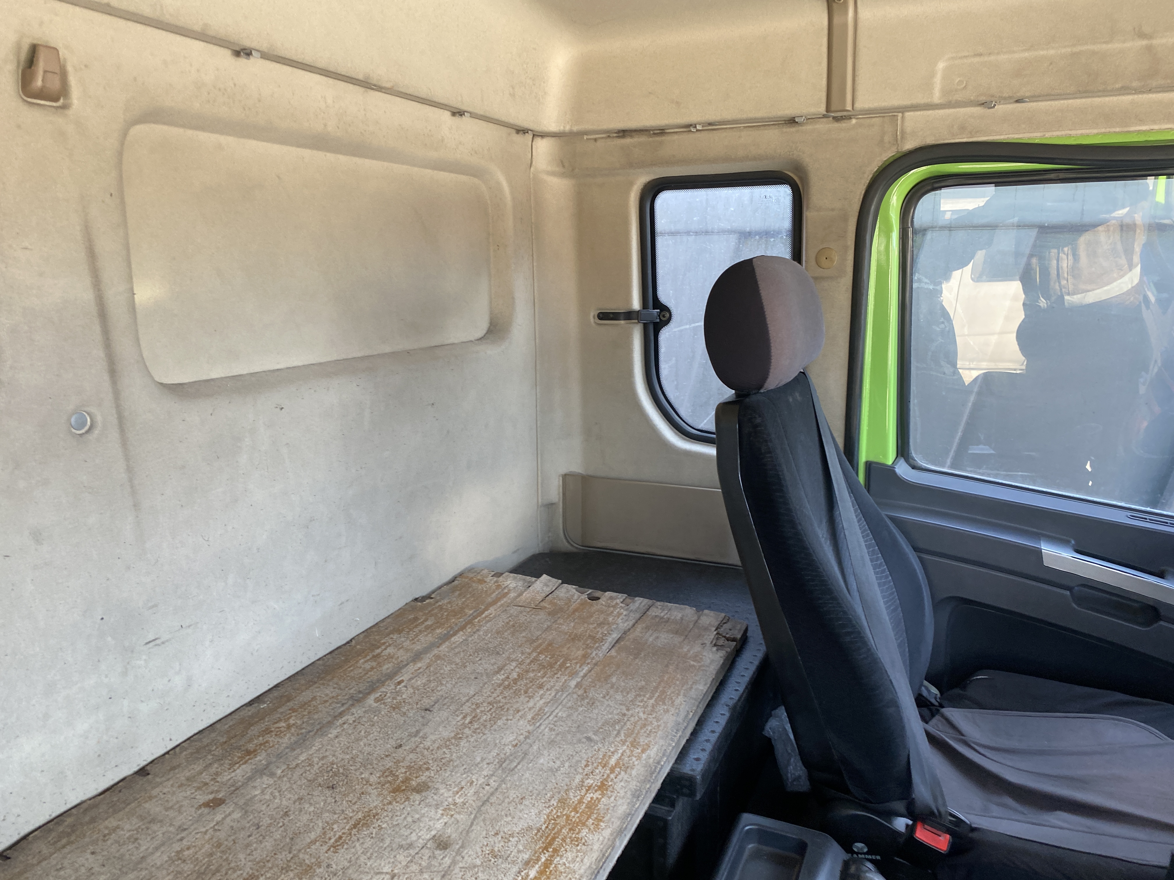 Shacman (Shaanxi) SX* 8x4 Самосвал 2023 г. - фото 10