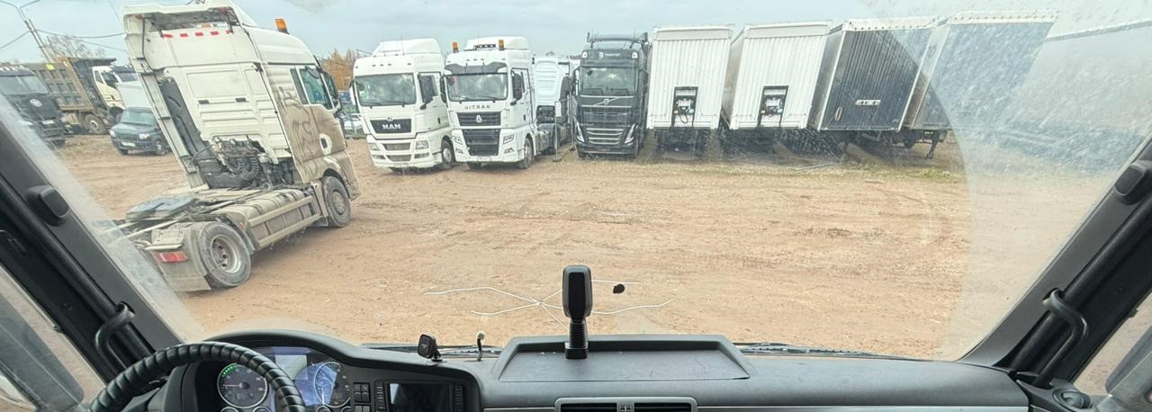 MAN TGX 4X2 Седельный тягач 2018 г. - фото 9