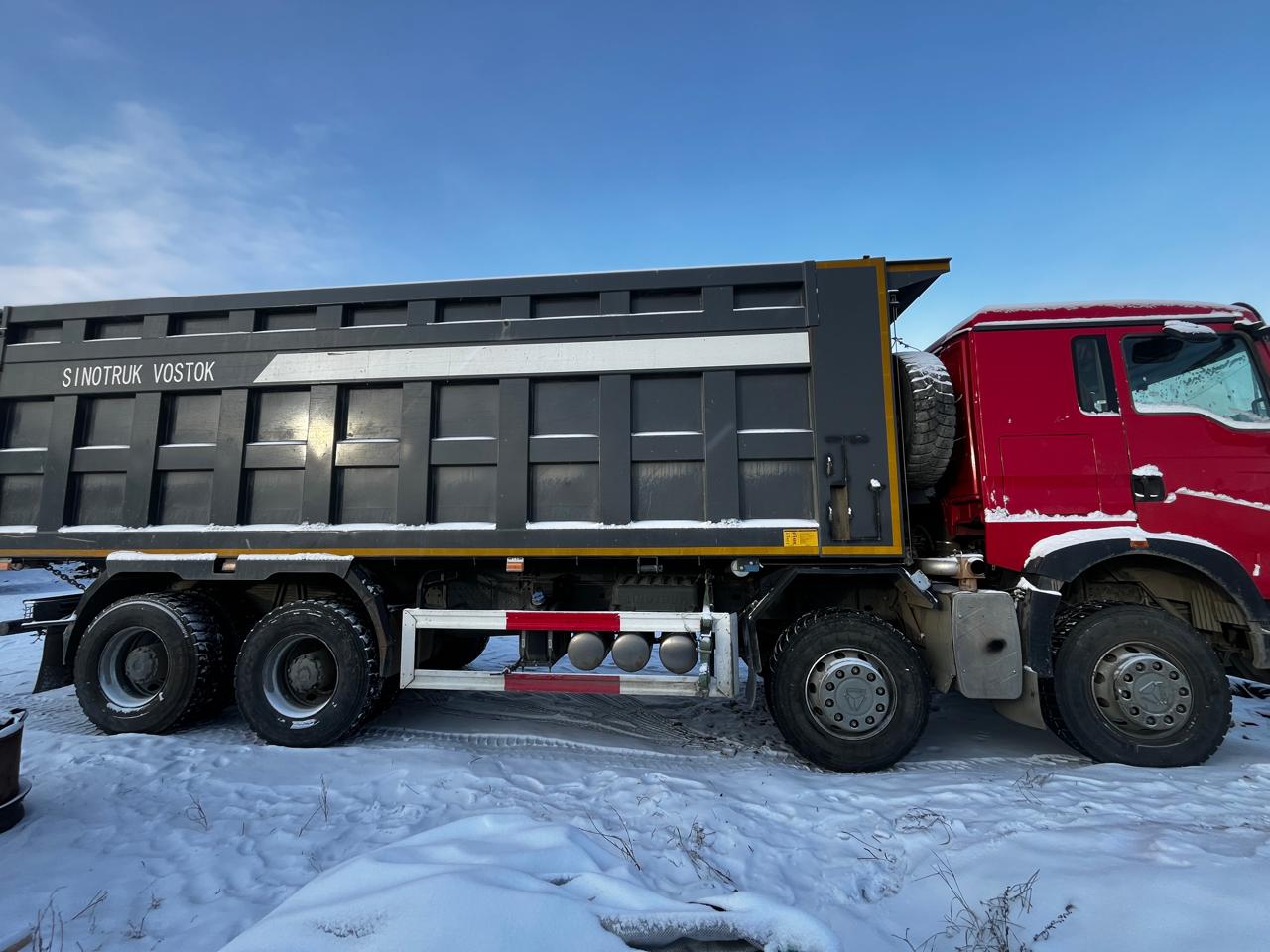 Howo T5G 8x4 Самосвал 2024 г. - фото 3