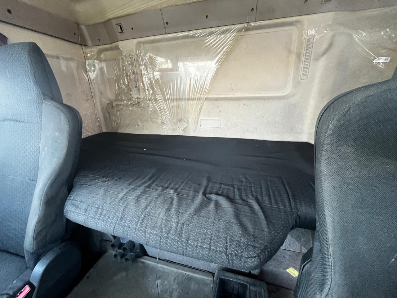 Howo T5G 8x4 Самосвал 2024 г. - фото 7