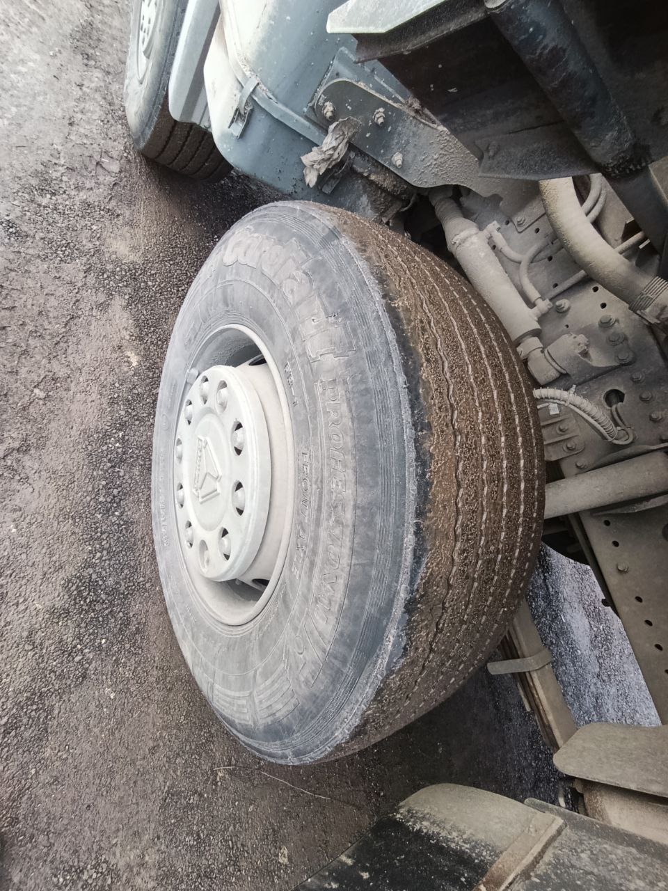 Howo T5G 8x4 Самосвал 2024 г. - фото 11