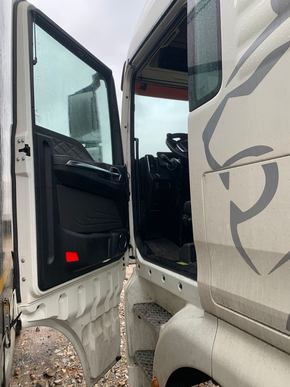 SITRAK C7H 6x2 Седельный тягач 2023 г. - фото 5