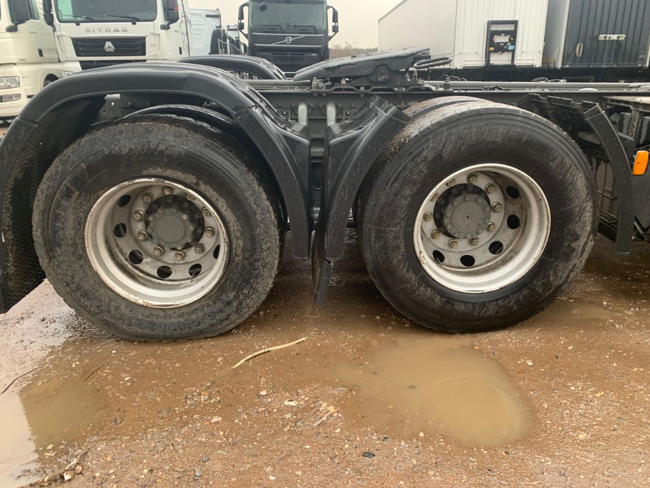 SITRAK C7H 6x2 Седельный тягач 2023 г. - фото 14