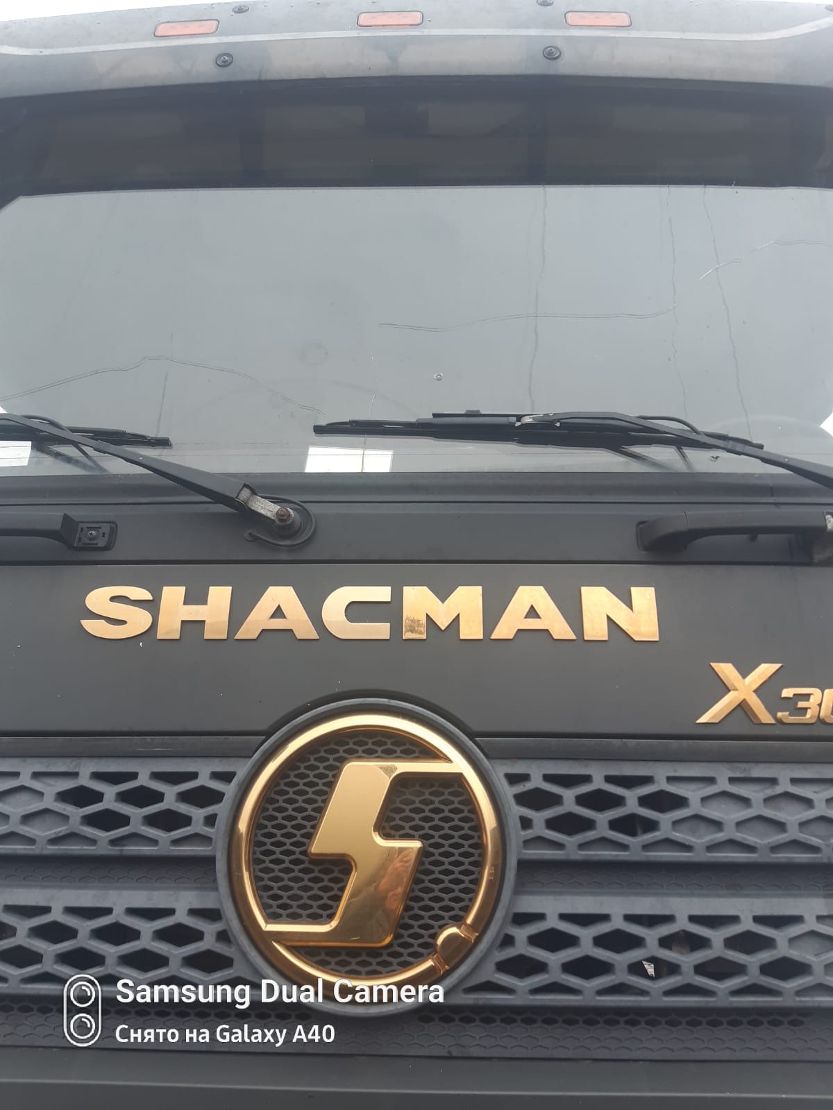 Shacman (Shaanxi) SX* 6x6 Седельный тягач 2022 г. - фото 6