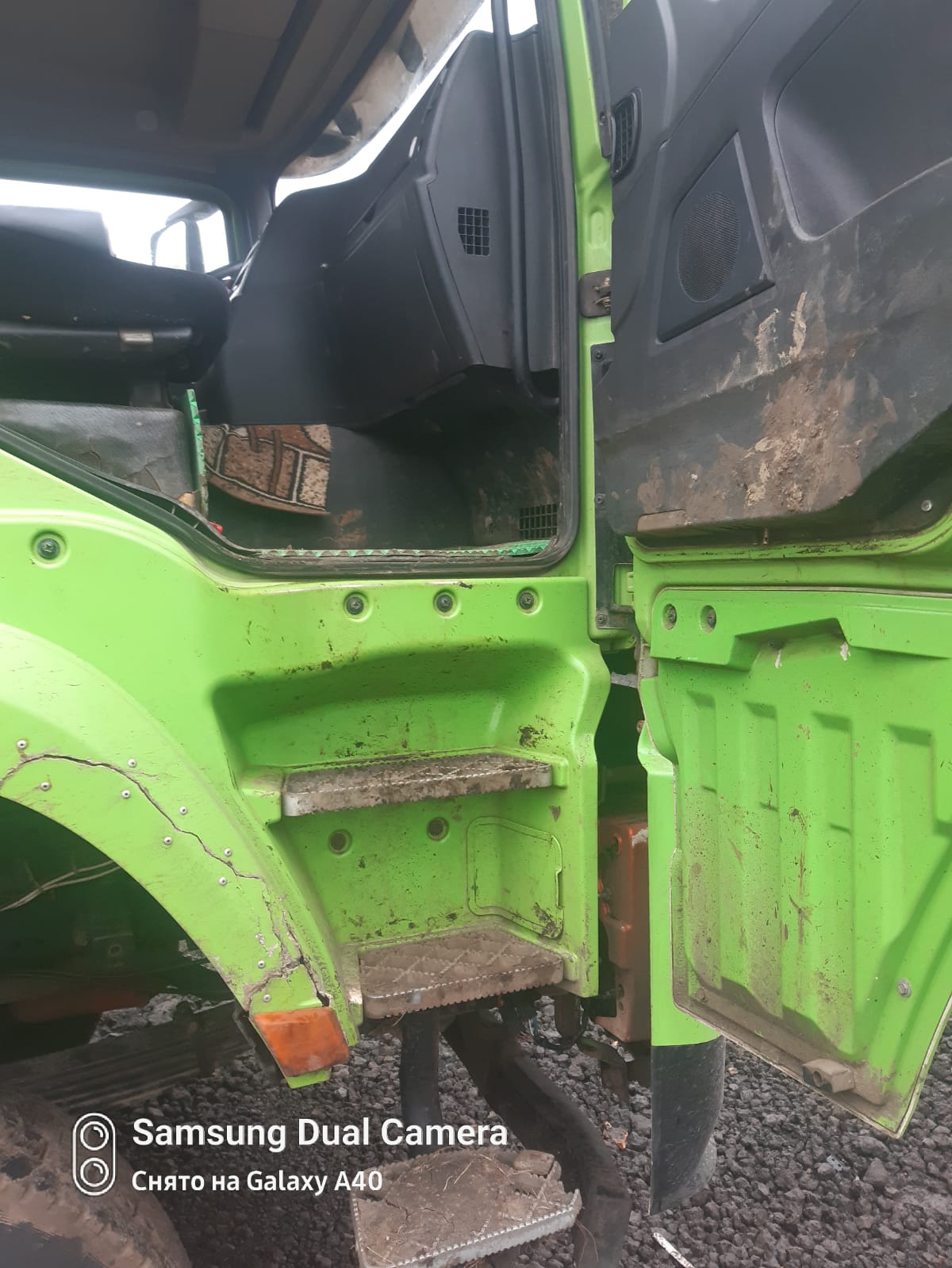 Shacman (Shaanxi) SX* 6x6 Седельный тягач 2022 г. - фото 6