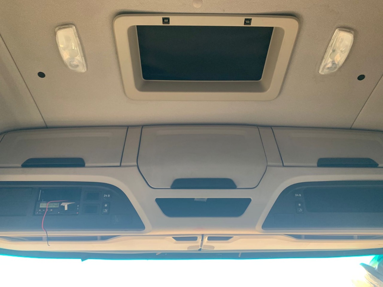 КамАЗ 54901 4x2 Седельный тягач 2024 г. - фото 9