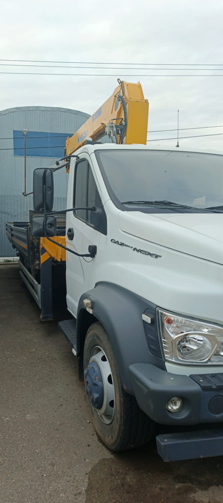 Новый завод 3010* на шасси GAZ GAZON NEXT Бортовой с КМУ_не актуально 2023 г. - фото 2