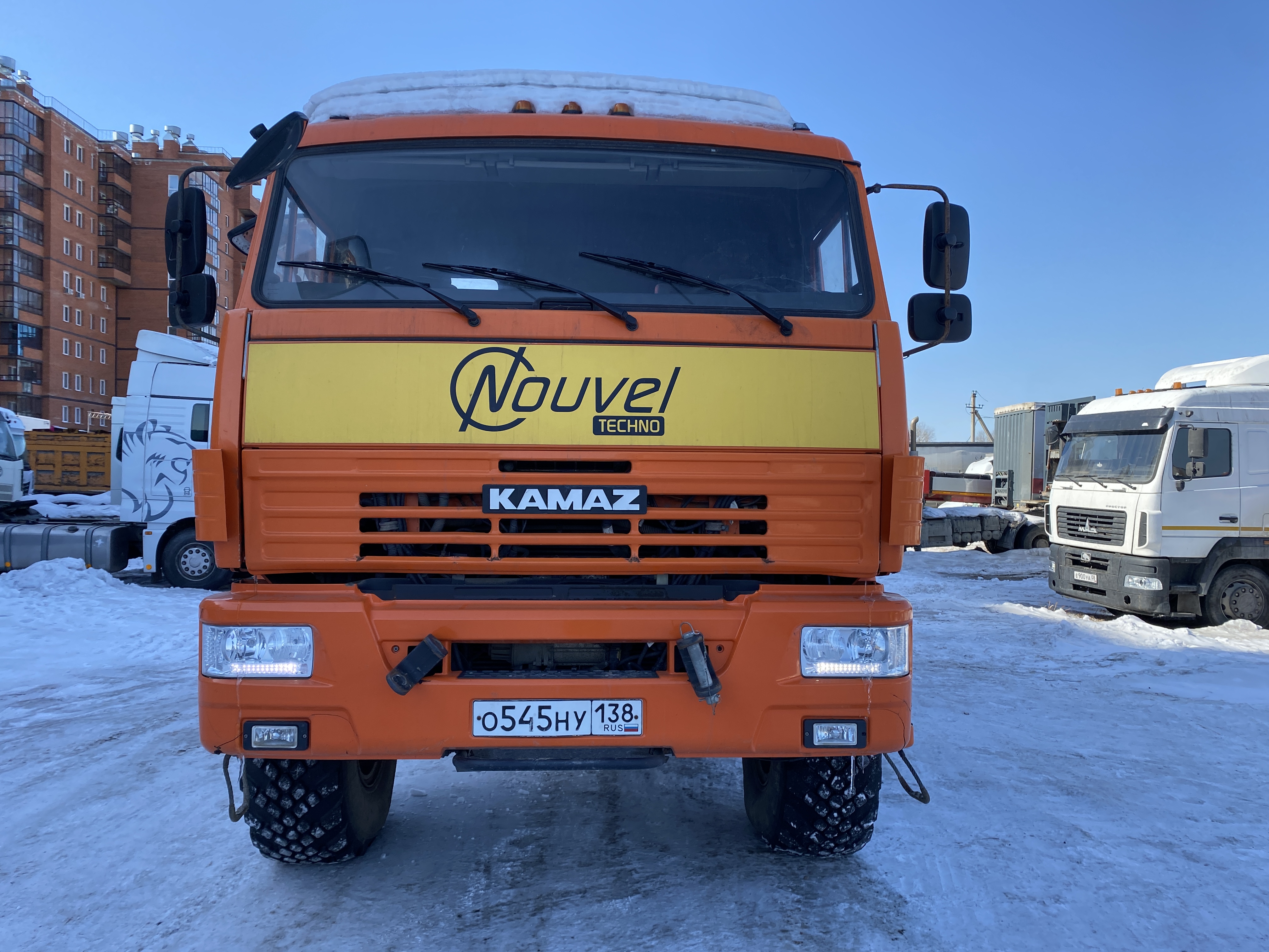 Кран центр "КАМАЗ" 659100 на шасси КамАЗ 43118 6x6 Бортовой с КМУ 2022 г.