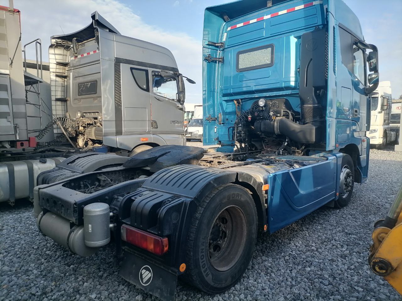 Foton AUMAN 4x2 Седельный тягач 2023 г. - фото 4