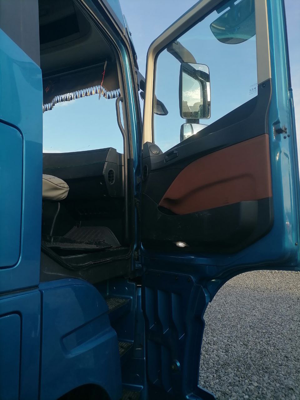 Foton AUMAN 4x2 Седельный тягач 2023 г. - фото 8