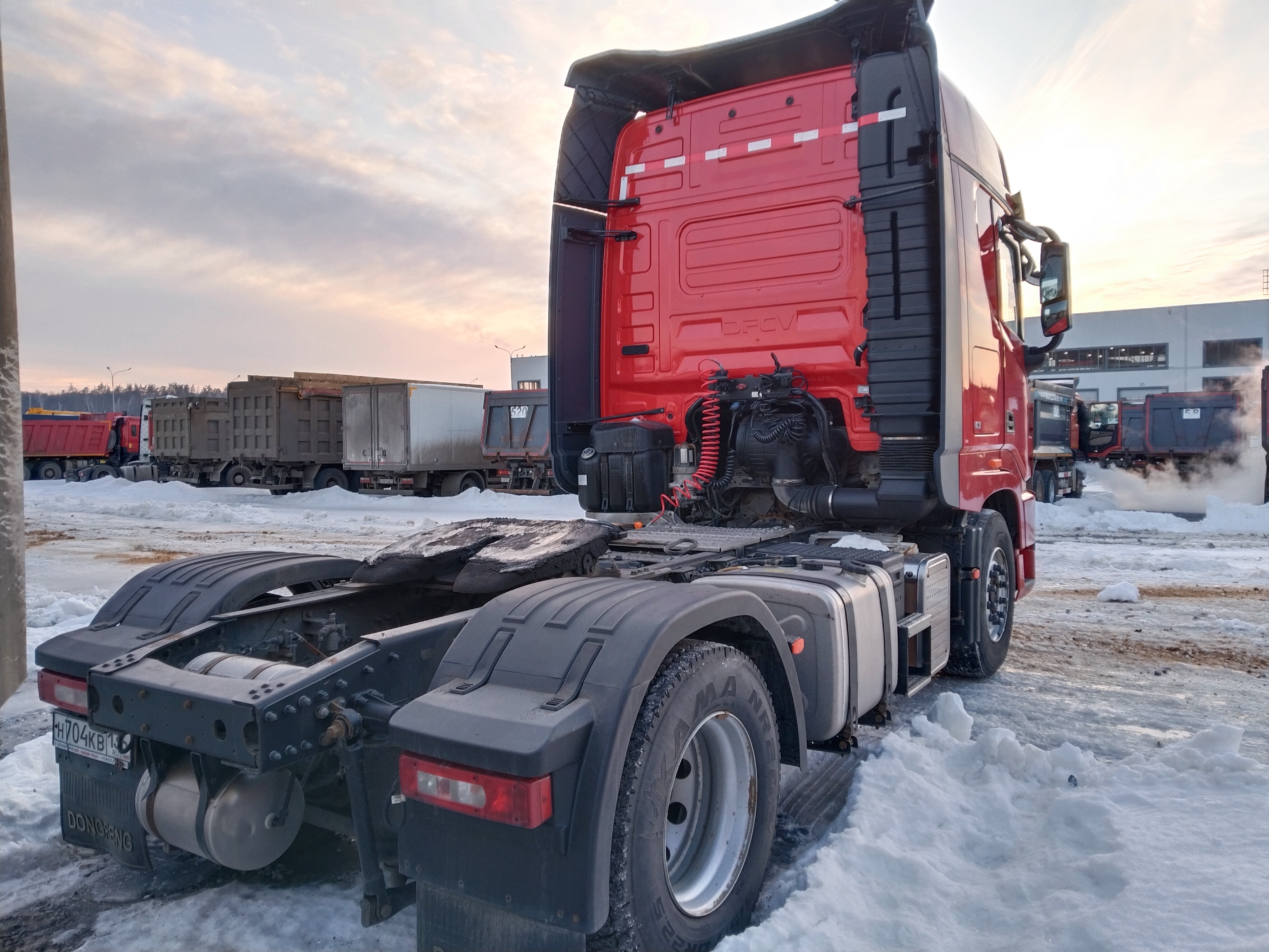 DongFeng KX 4x2 Седельный тягач 2023 г. - фото 4