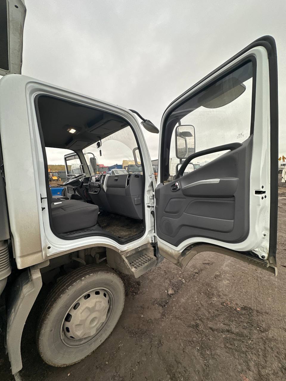 GAZ Valdai 8 Изотермический/рефрижератор с гидробортом 2024 г. - фото 10