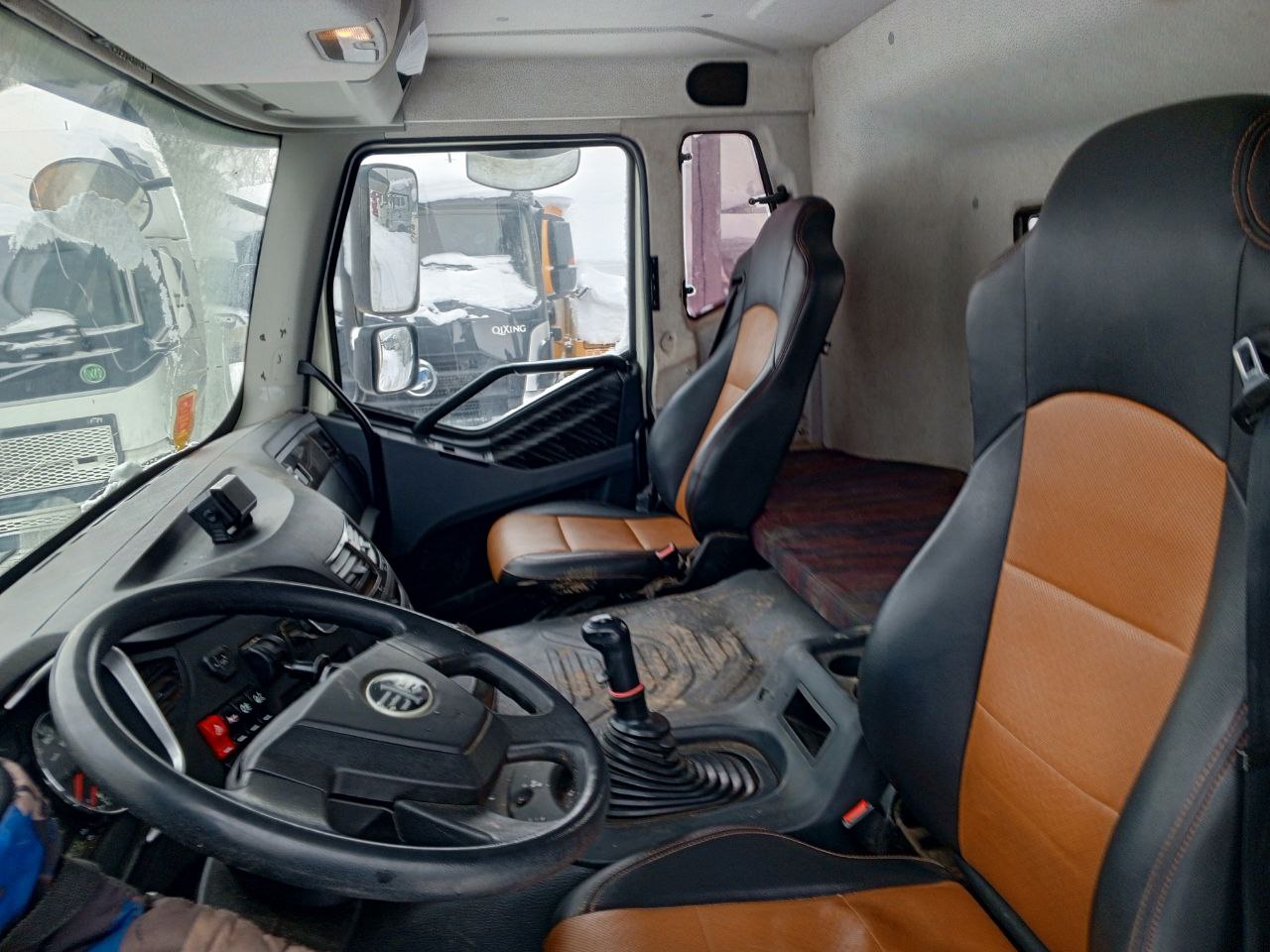 FAW J6 8x4 Самосвал 2023 г. - фото 7