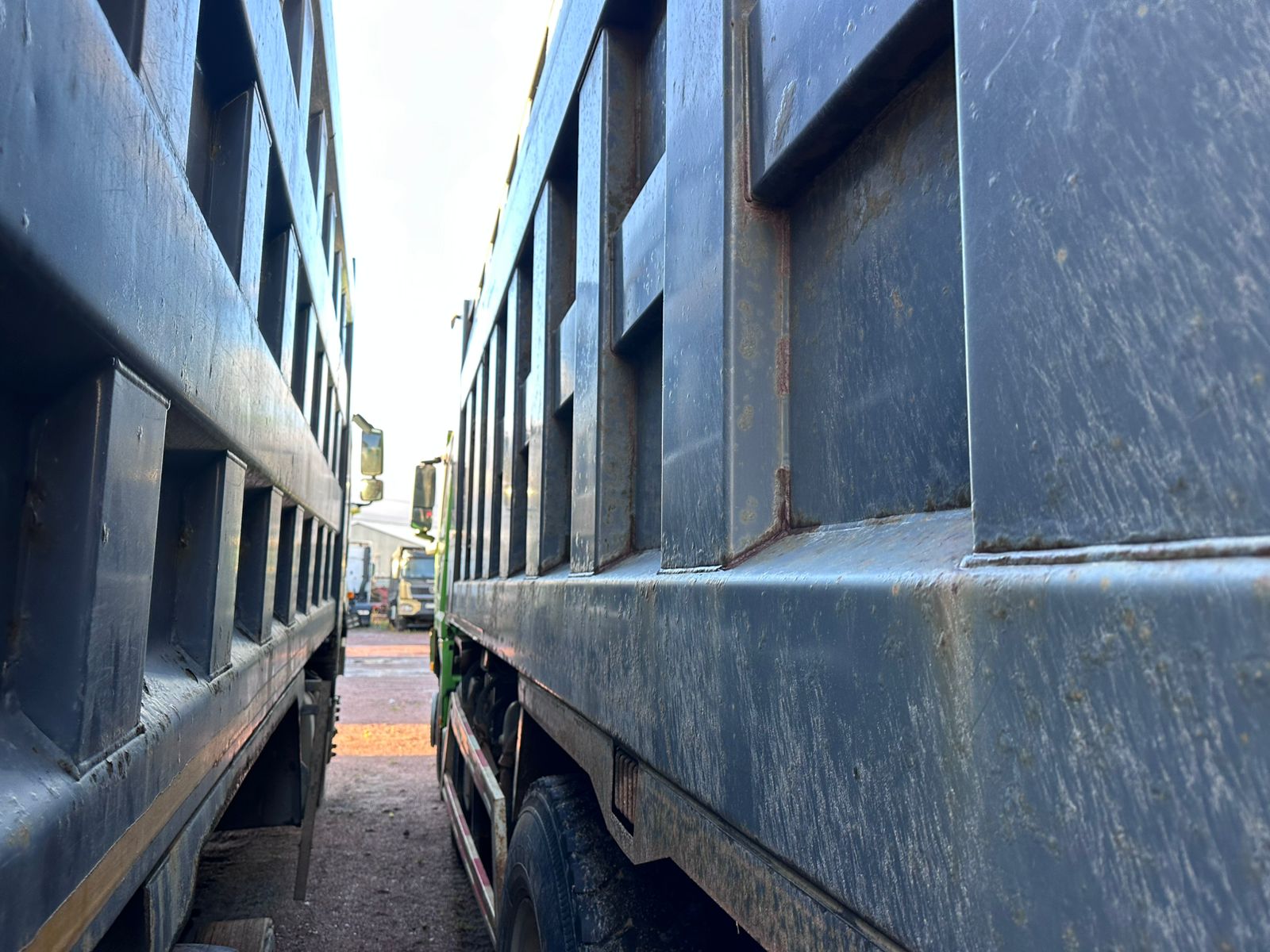 Shacman (Shaanxi) SX* 8x4 Самосвал 2022 г. - фото 7