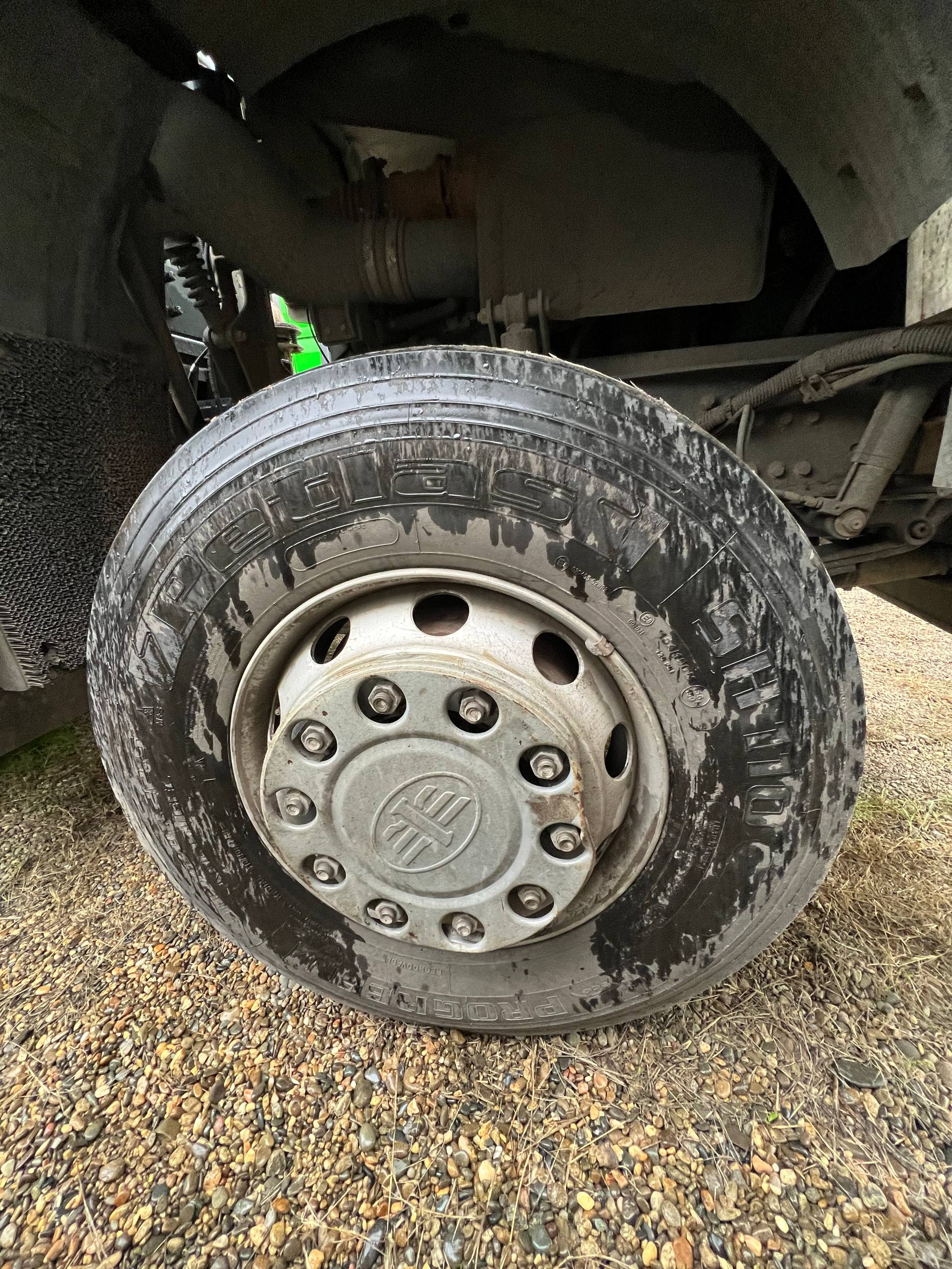 FAW CA 3310 8x4 Самосвал_не актуально 2023 г. - фото 11