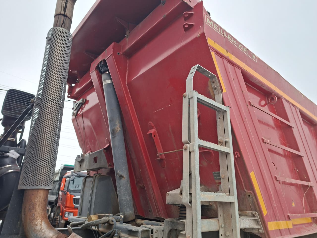 Mercedes-Benz ACTROS 6x6 Самосвал 2019 г. - фото 20