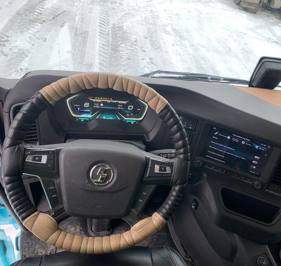 Shacman (Shaanxi) SX* 4x2 Седельный тягач 2023 г. - фото 15