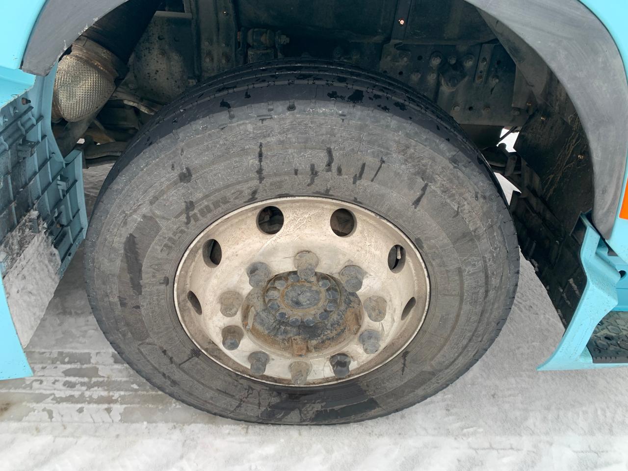 Shacman (Shaanxi) SX* 4x2 Седельный тягач 2023 г. - фото 22