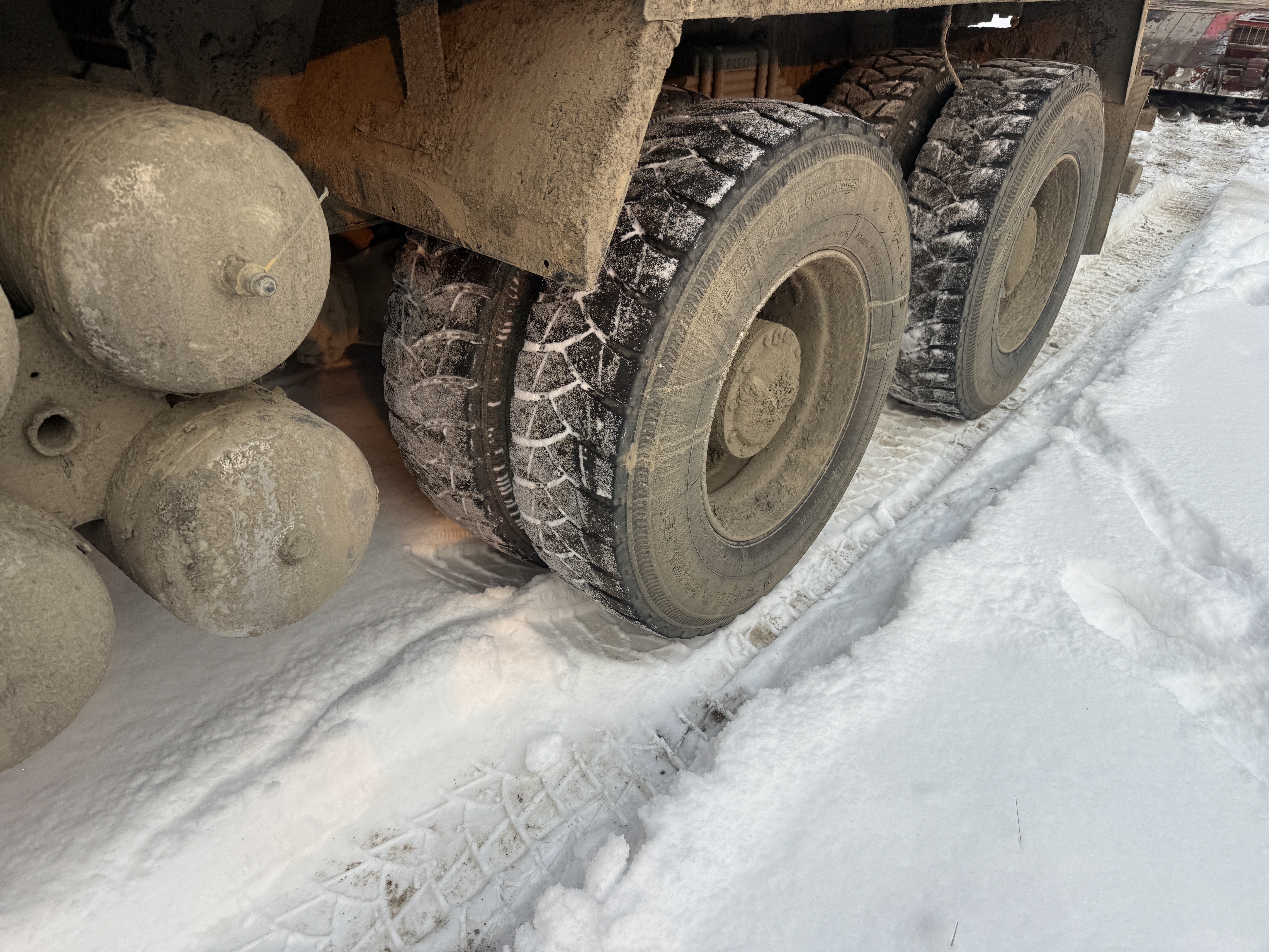 Shacman (Shaanxi) SX* 8x4 Самосвал 2024 г. - фото 10