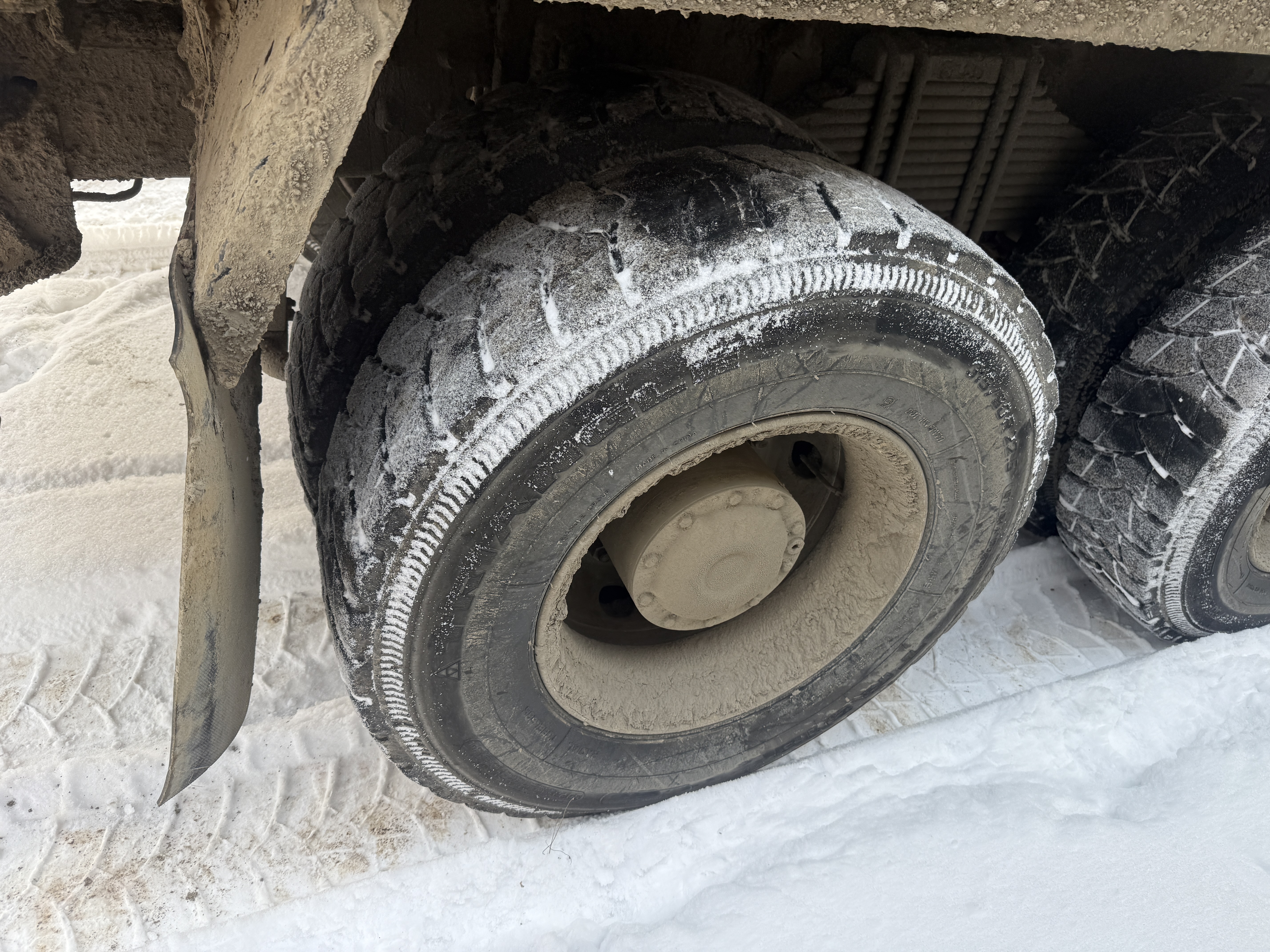 Shacman (Shaanxi) SX* 8x4 Самосвал 2024 г. - фото 13