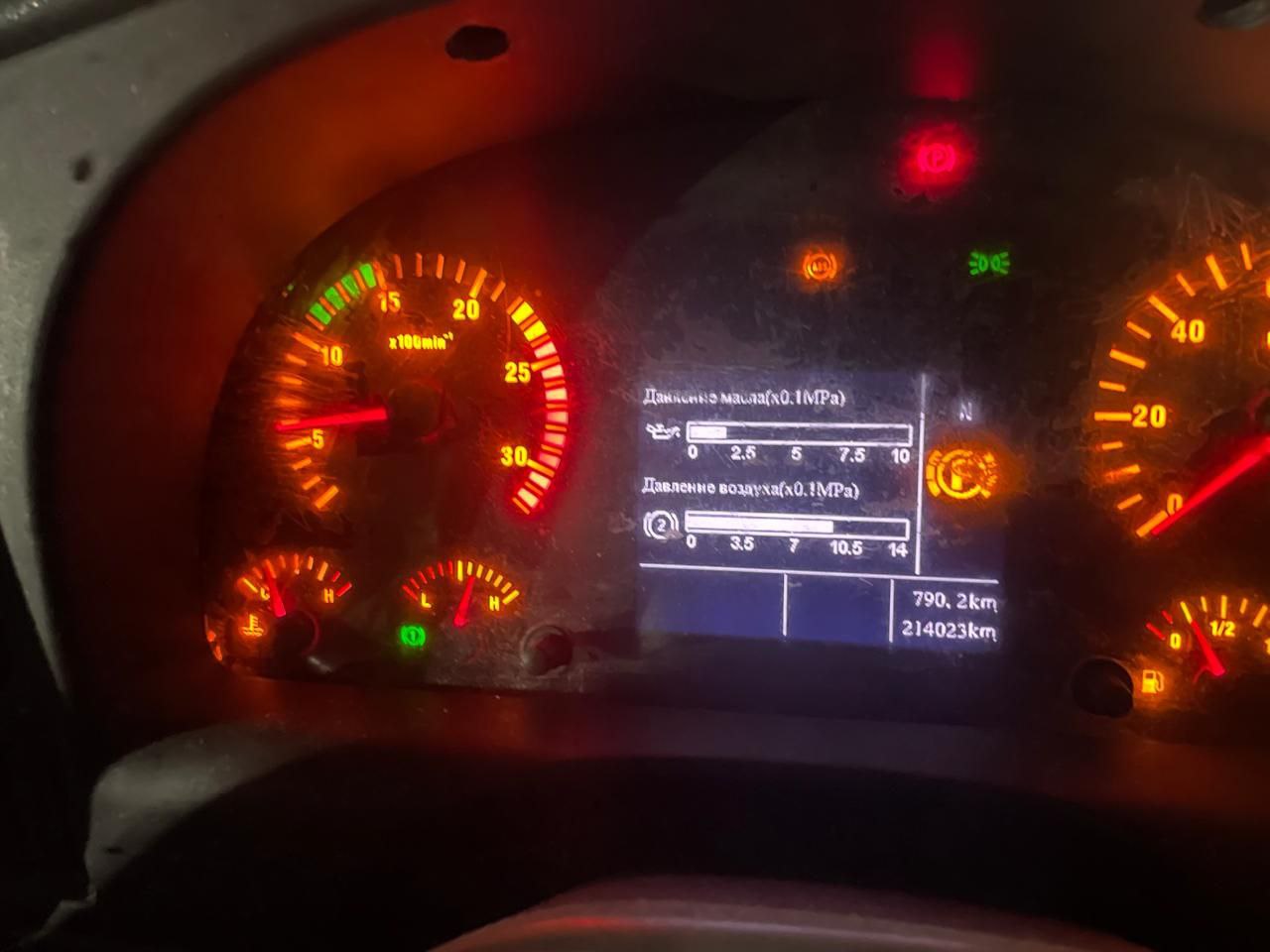 Howo ZZ* 8x4 Самосвал 2022 г. - фото 5