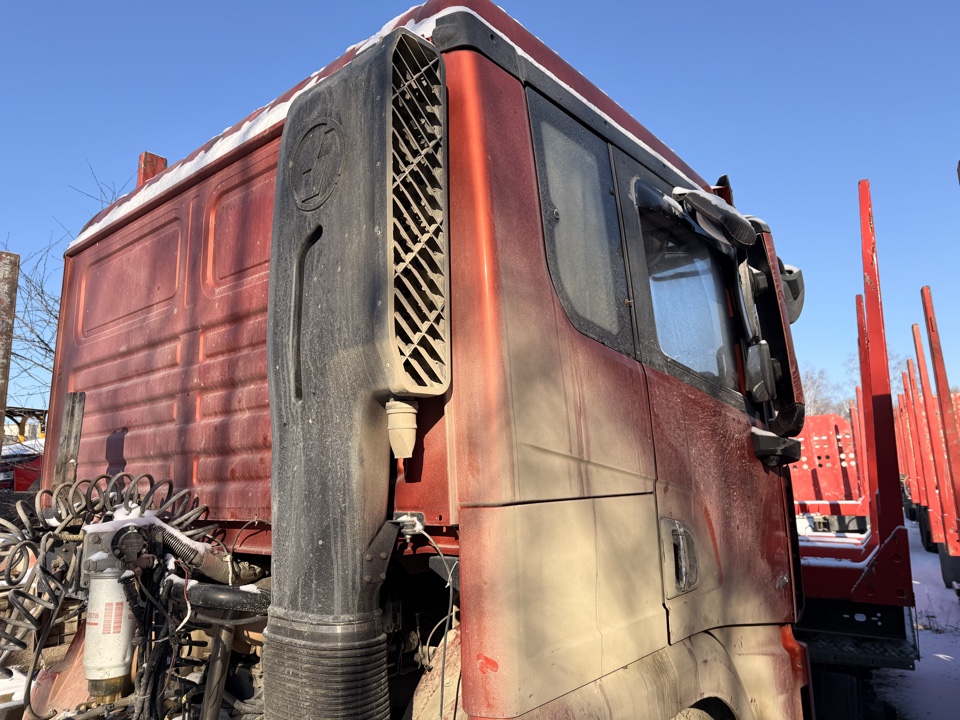 Shacman (Shaanxi) SX* 6x6 Седельный тягач 2023 г. - фото 5